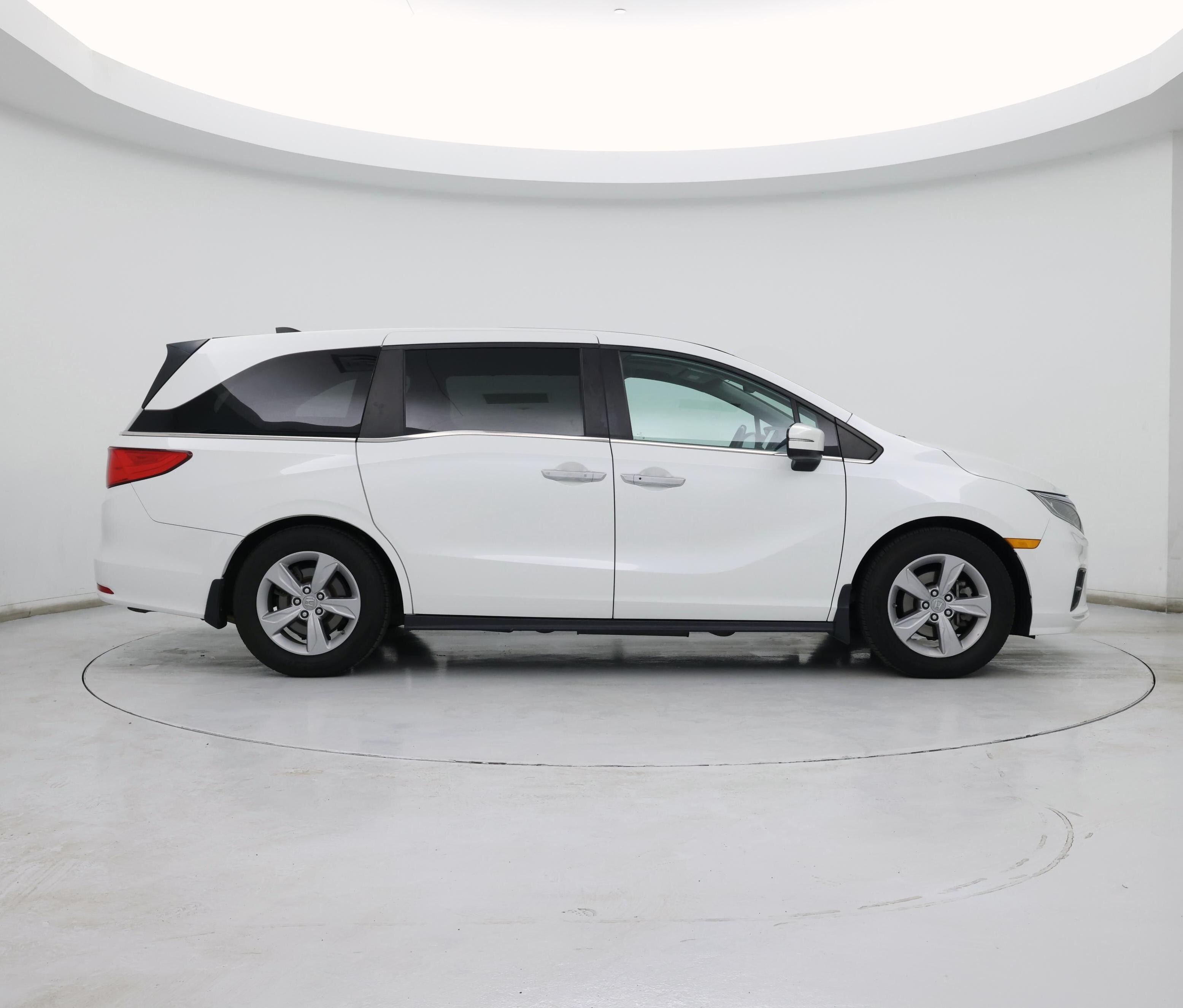 Thumbnail: 2020 Honda Odyssey - 7