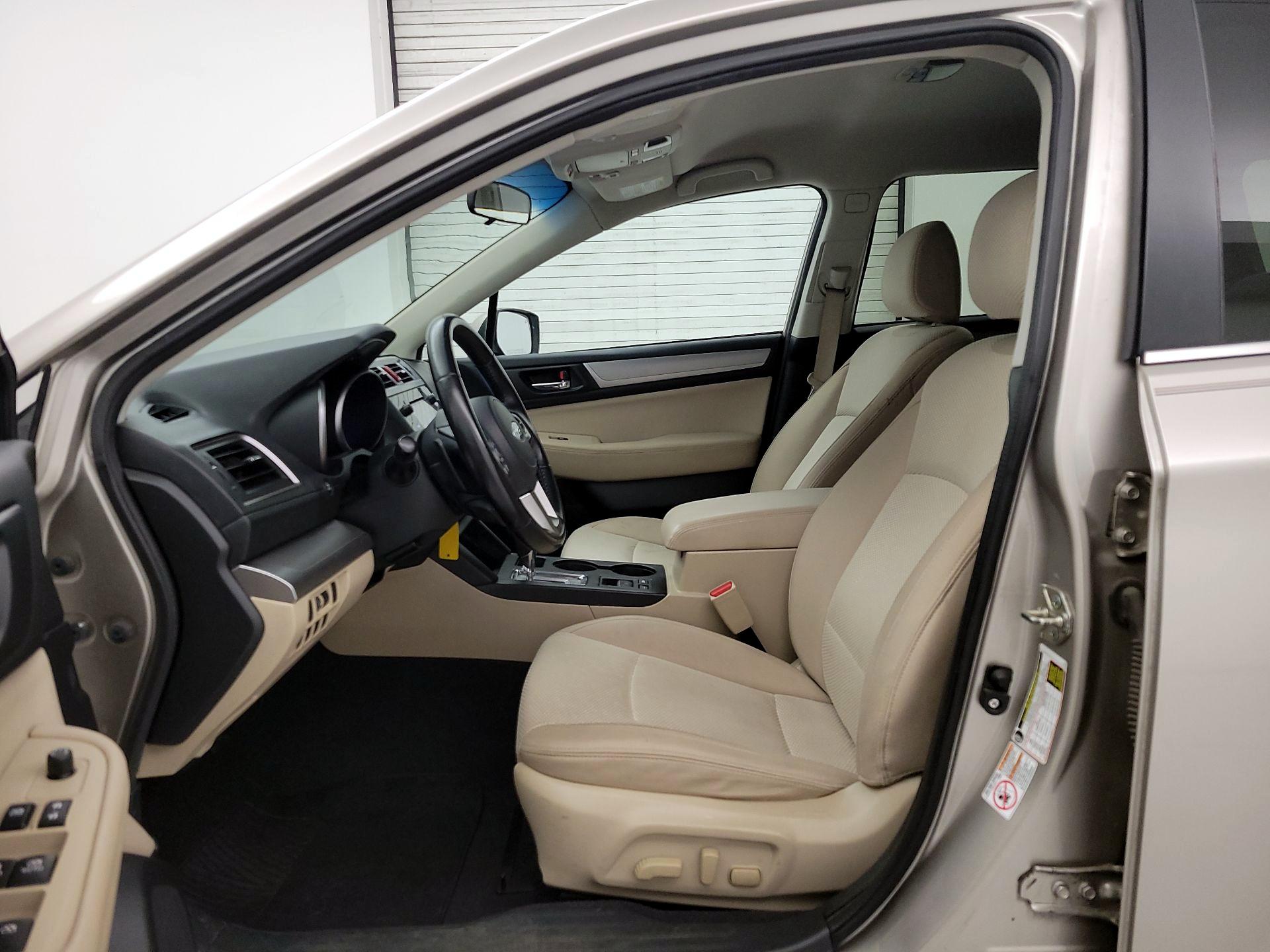 Thumbnail: 2016 Subaru Outback - 11