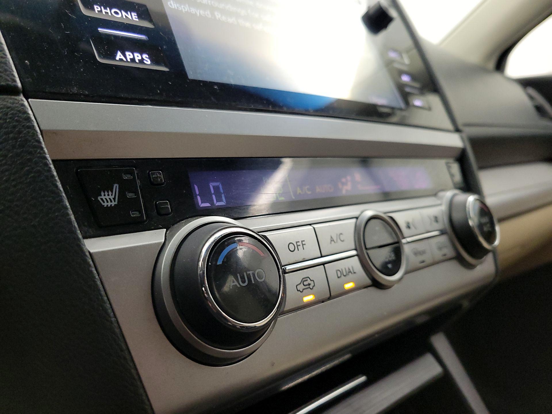 Thumbnail: 2016 Subaru Outback - 16