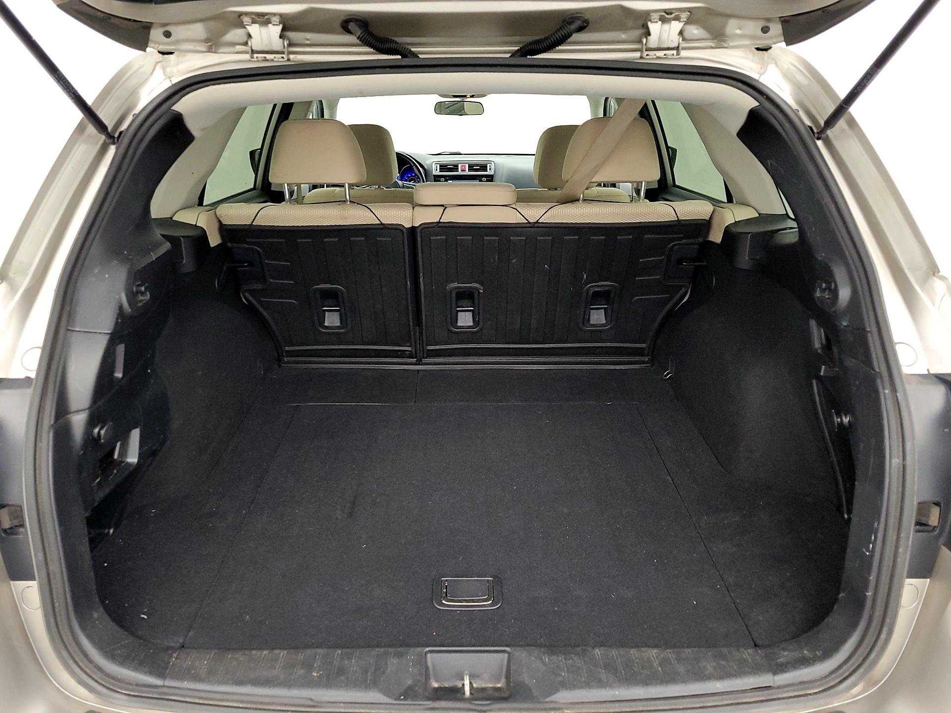 Thumbnail: 2016 Subaru Outback - 20