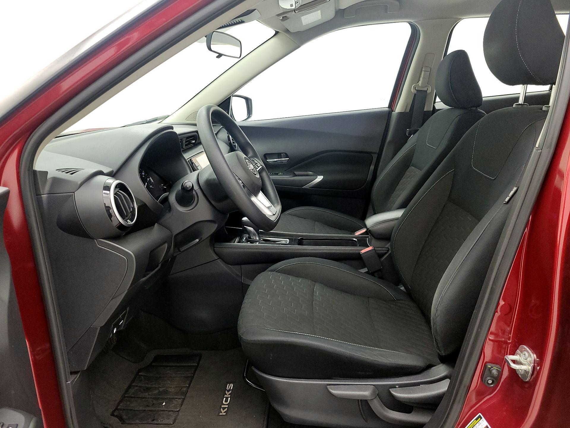 Thumbnail: 2023 Nissan Kicks - 11