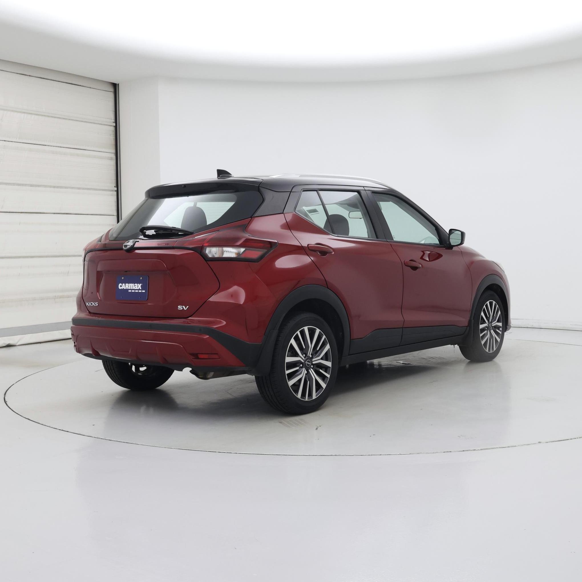 Thumbnail: 2023 Nissan Kicks - 8