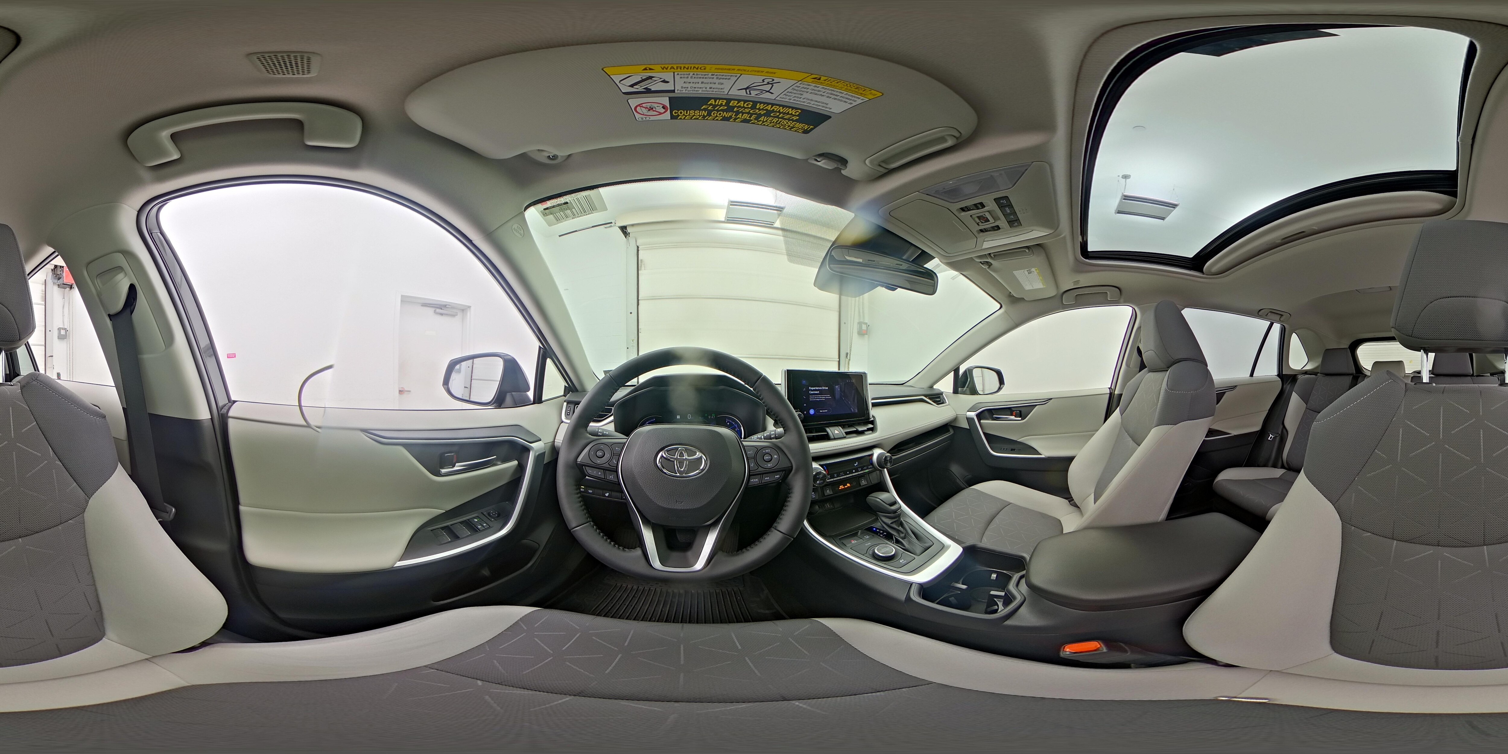 2025 Toyota RAV4 XLE - Photo 27
