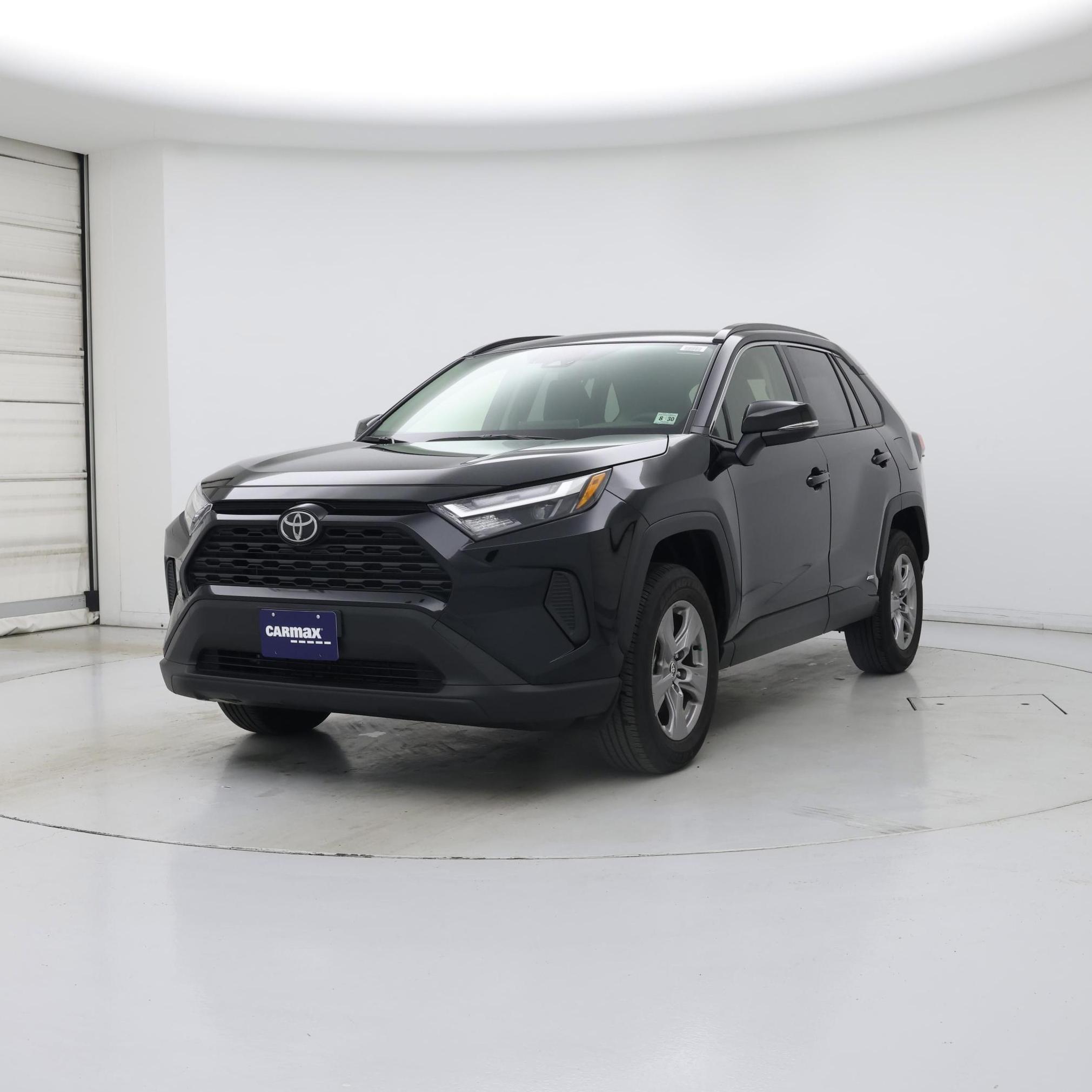 Thumbnail: 2025 Toyota RAV4 - 4
