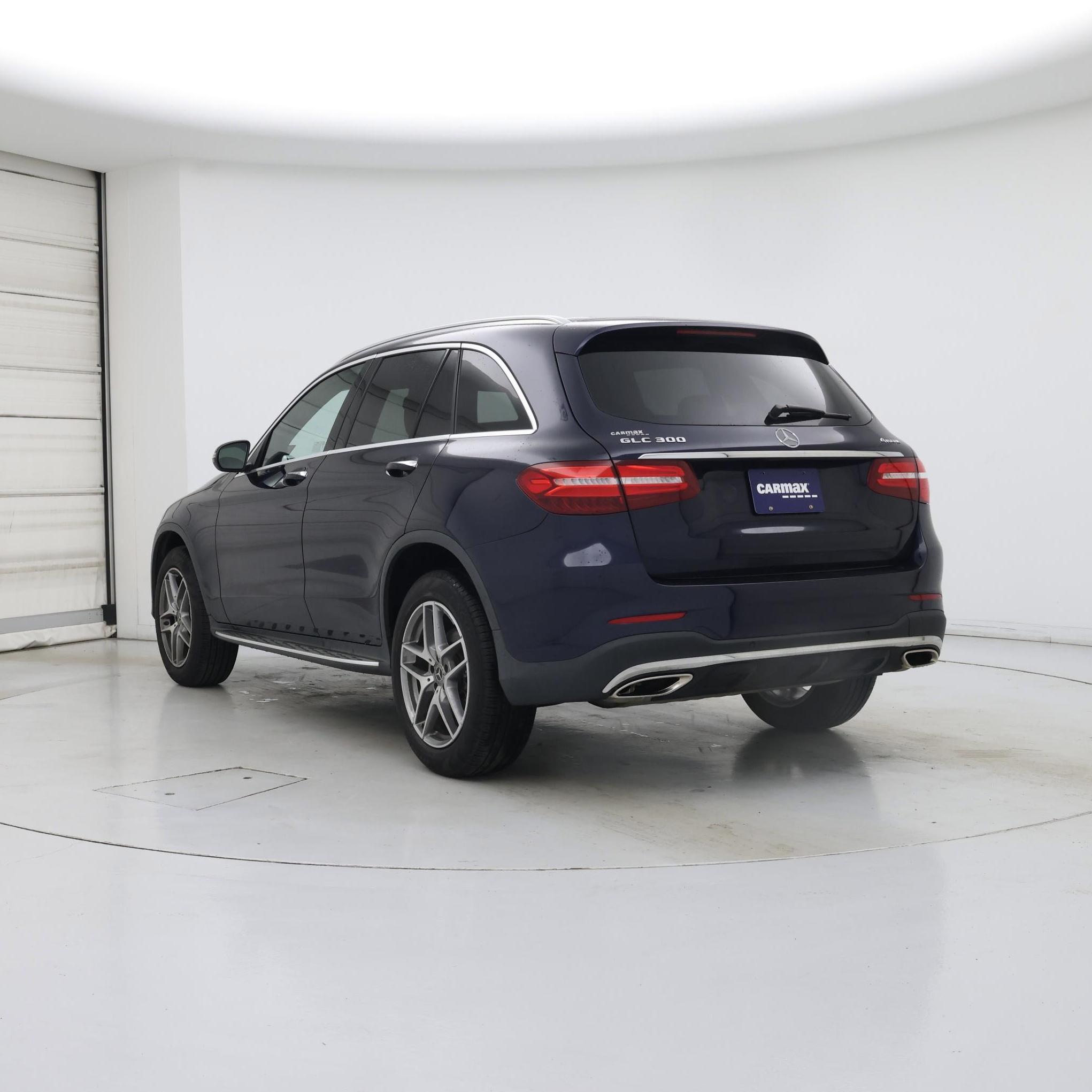 Thumbnail: 2019 Mercedes-Benz GLC - 2