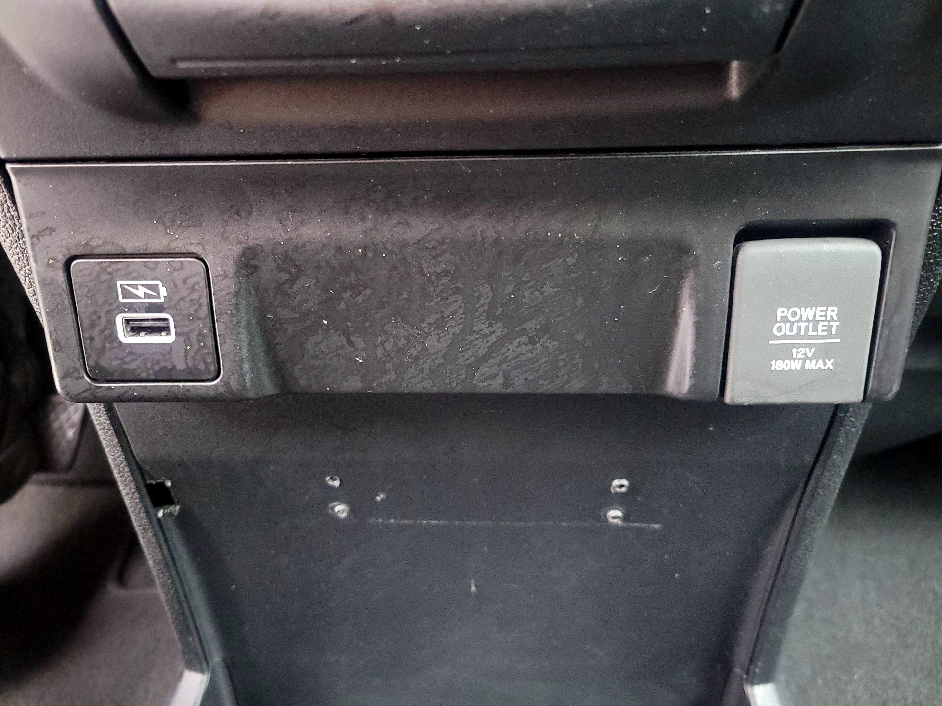 Thumbnail: 2023 Honda Odyssey - 18