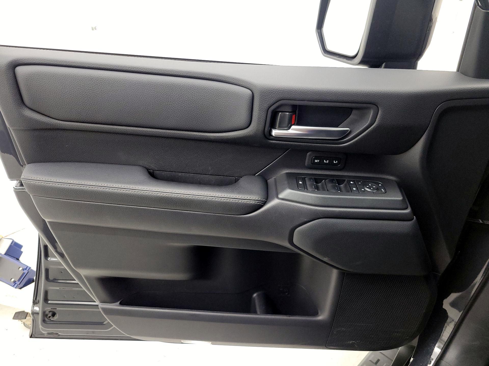 Thumbnail: 2025 Toyota Land Cruiser - 12