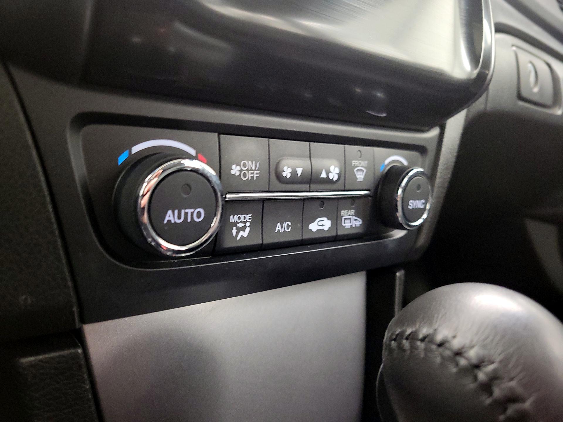 Thumbnail: 2014 Acura ILX - 15