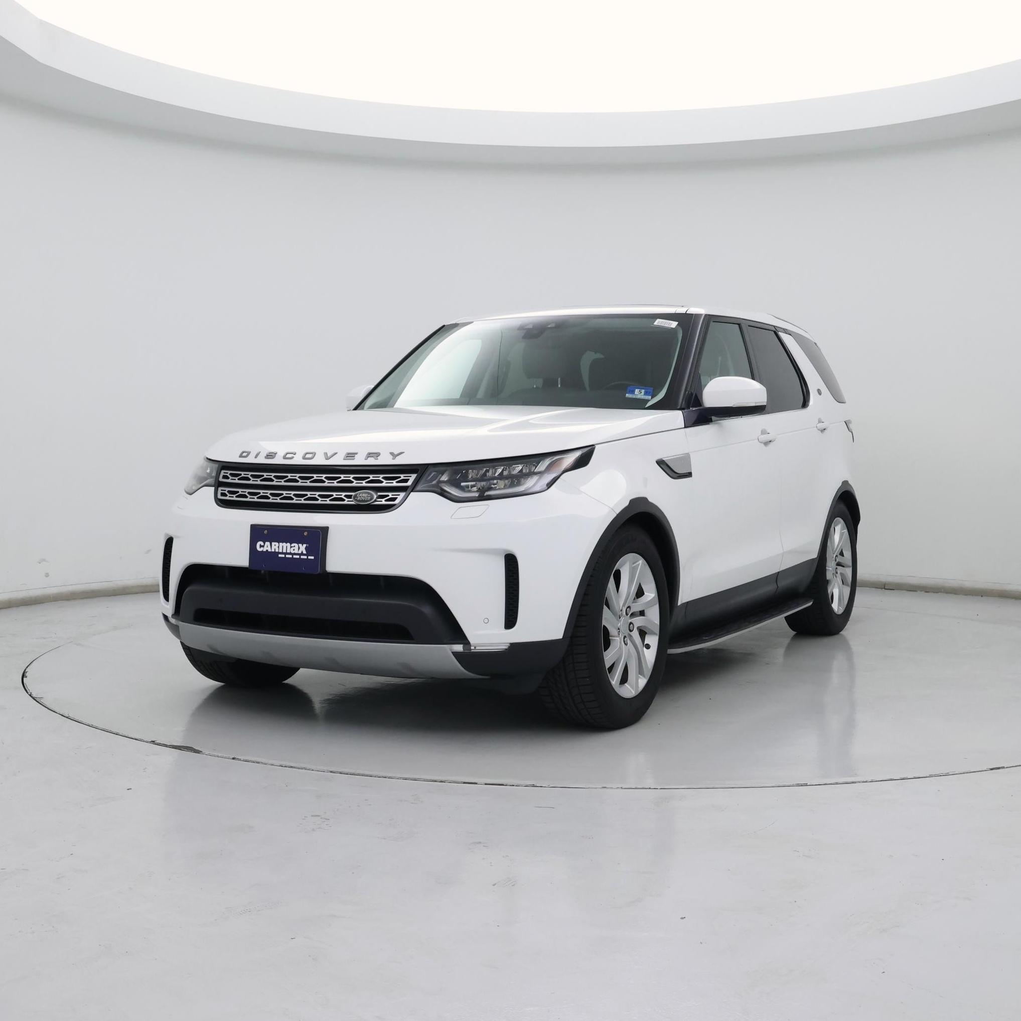 Thumbnail: 2018 Land Rover Discovery - 4