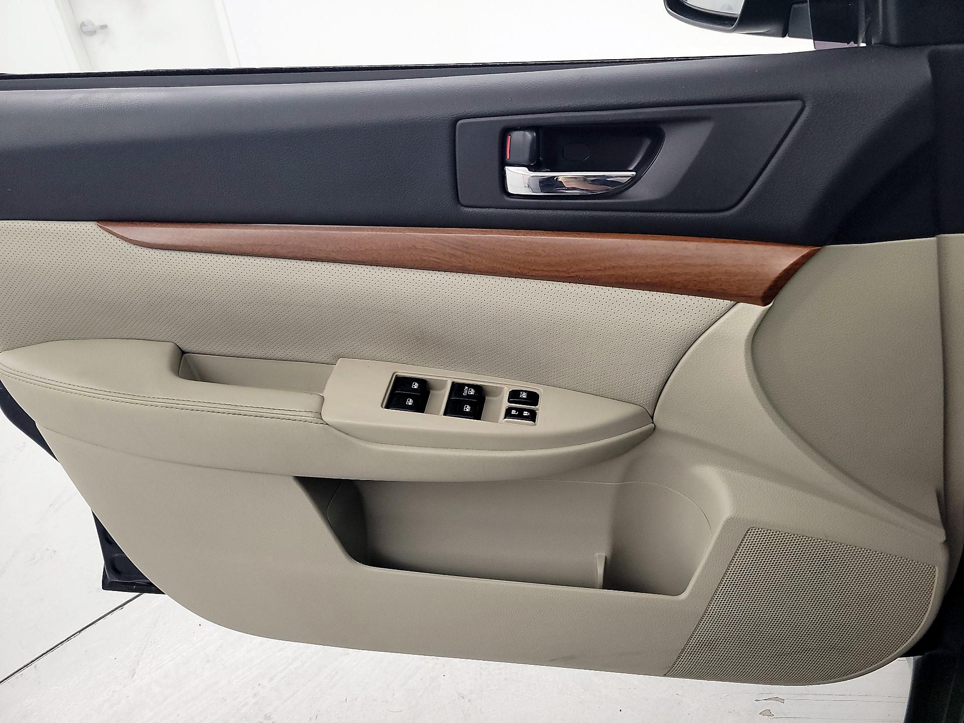 Thumbnail: 2014 Subaru Outback - 12