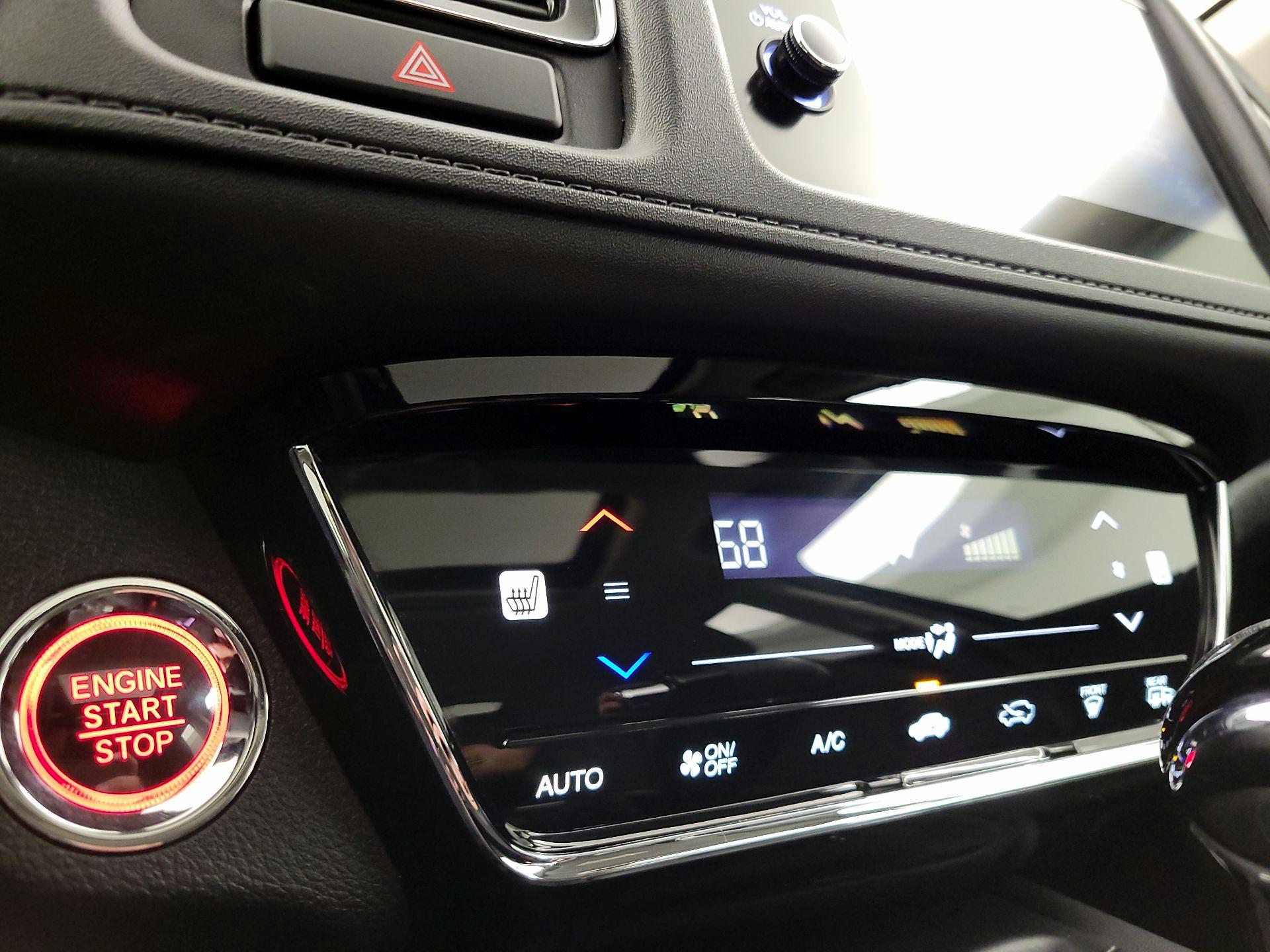 Thumbnail: 2019 Honda HR-V - 16