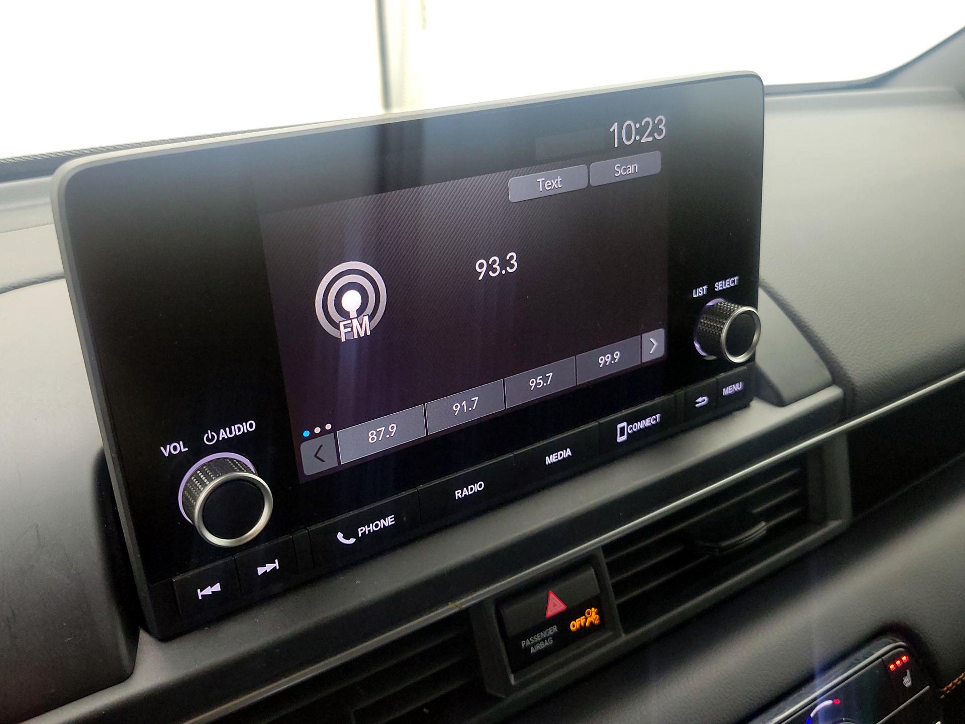 Thumbnail: 2023 Honda Pilot - 15