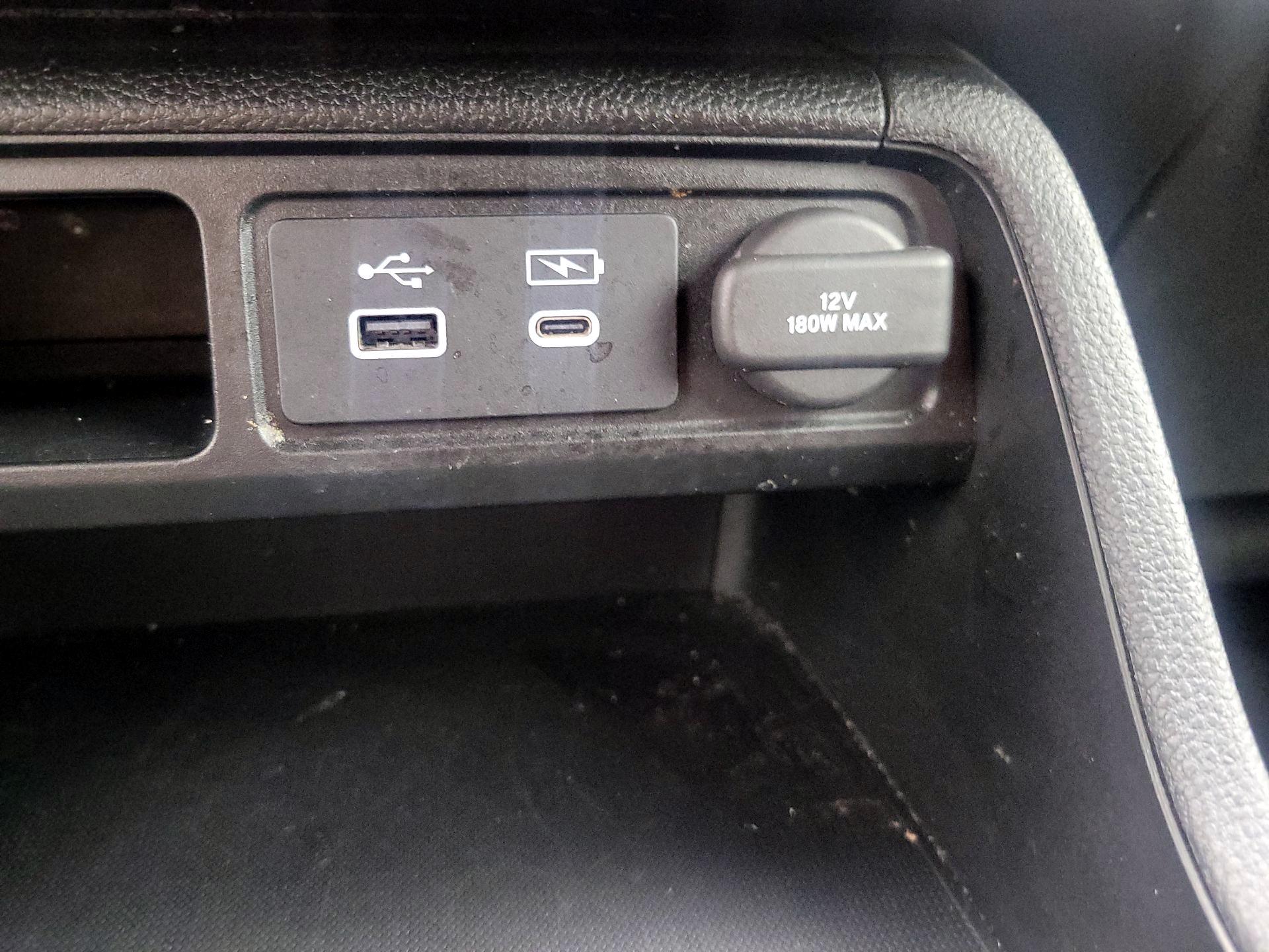 Thumbnail: 2023 Honda Pilot - 18