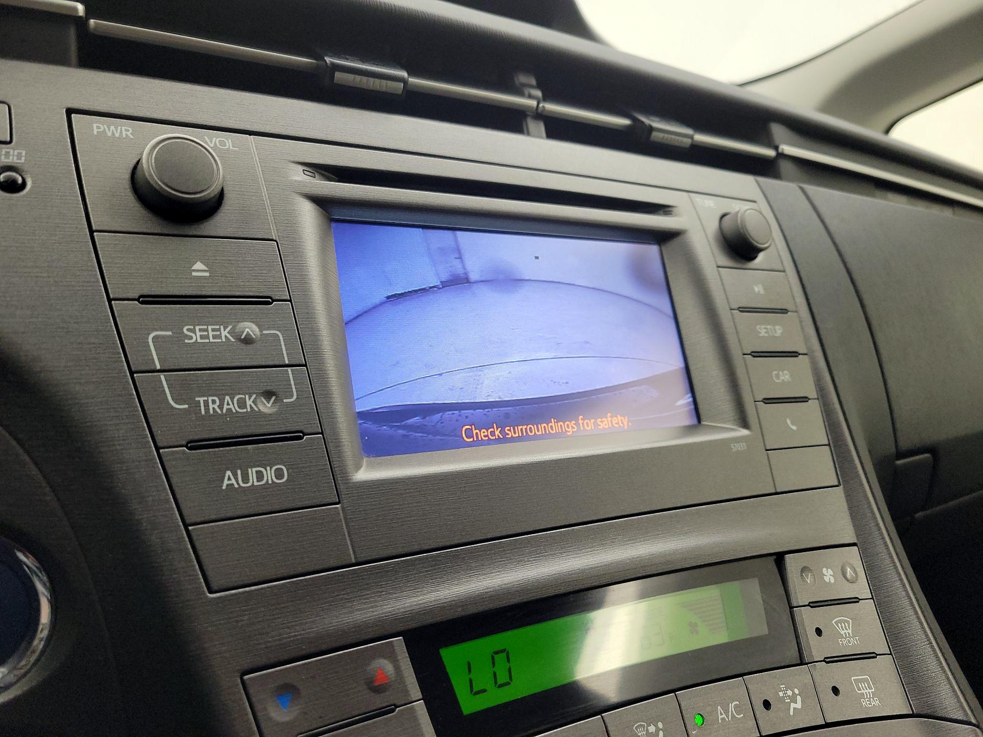 Thumbnail: 2015 Toyota Prius - 14