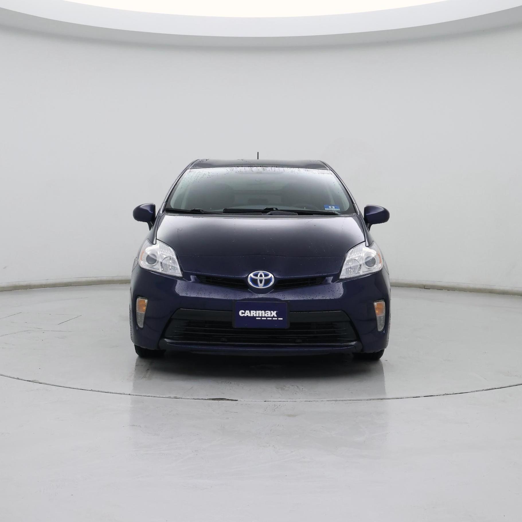 Thumbnail: 2015 Toyota Prius - 5