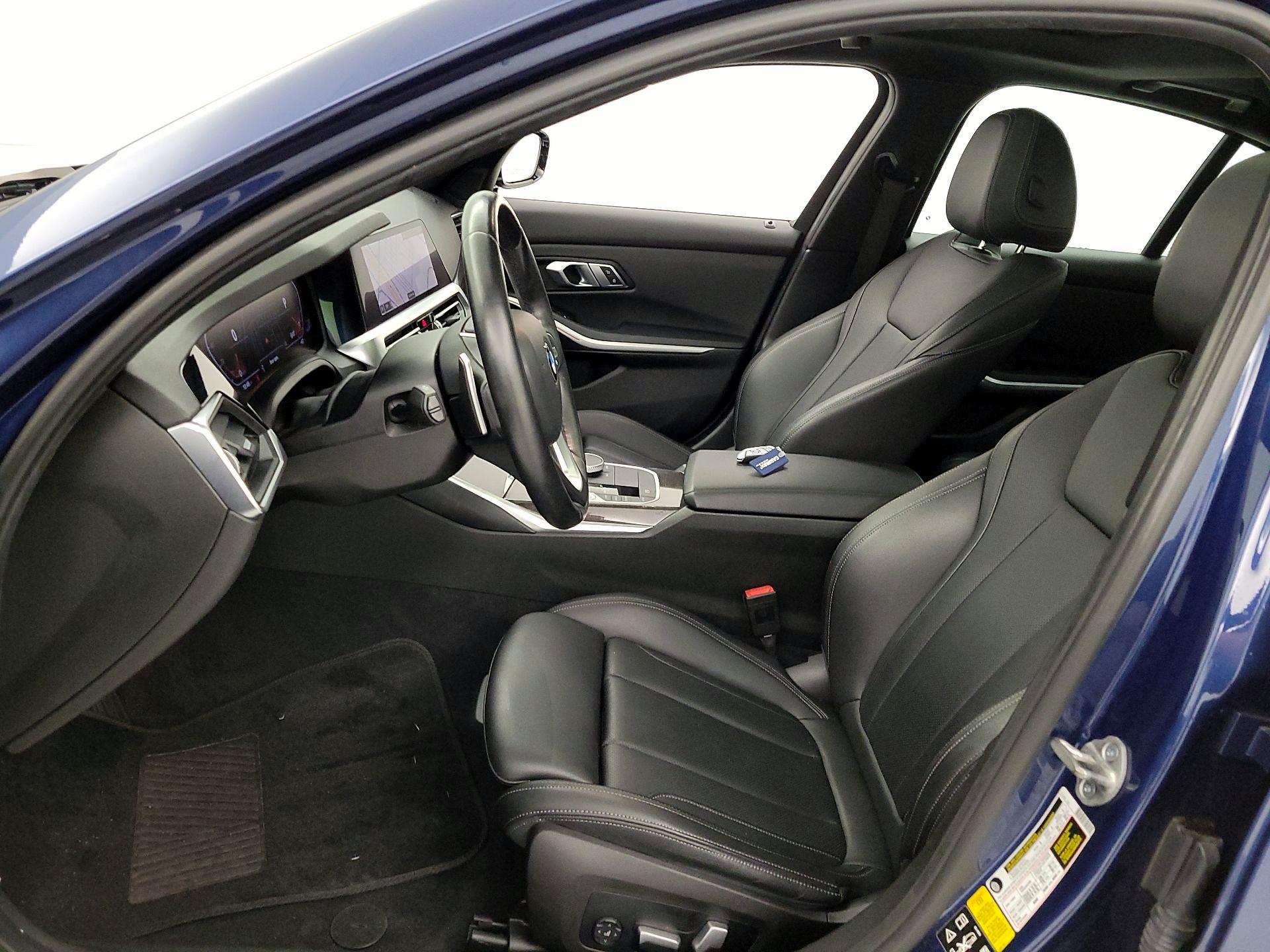 Thumbnail: 2022 BMW 3 Series - 11