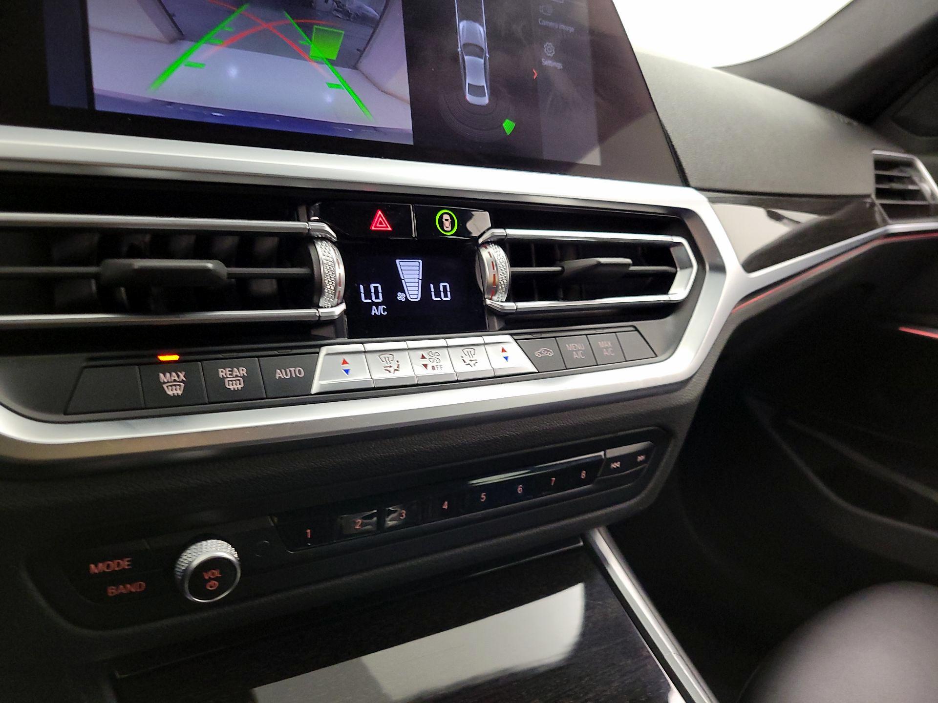 Thumbnail: 2022 BMW 3 Series - 17