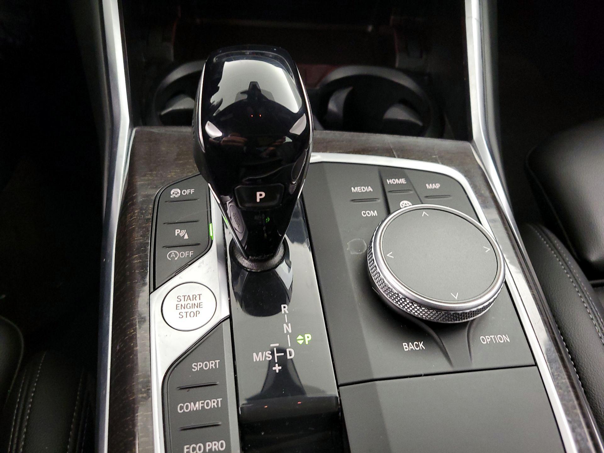 Thumbnail: 2022 BMW 3 Series - 18