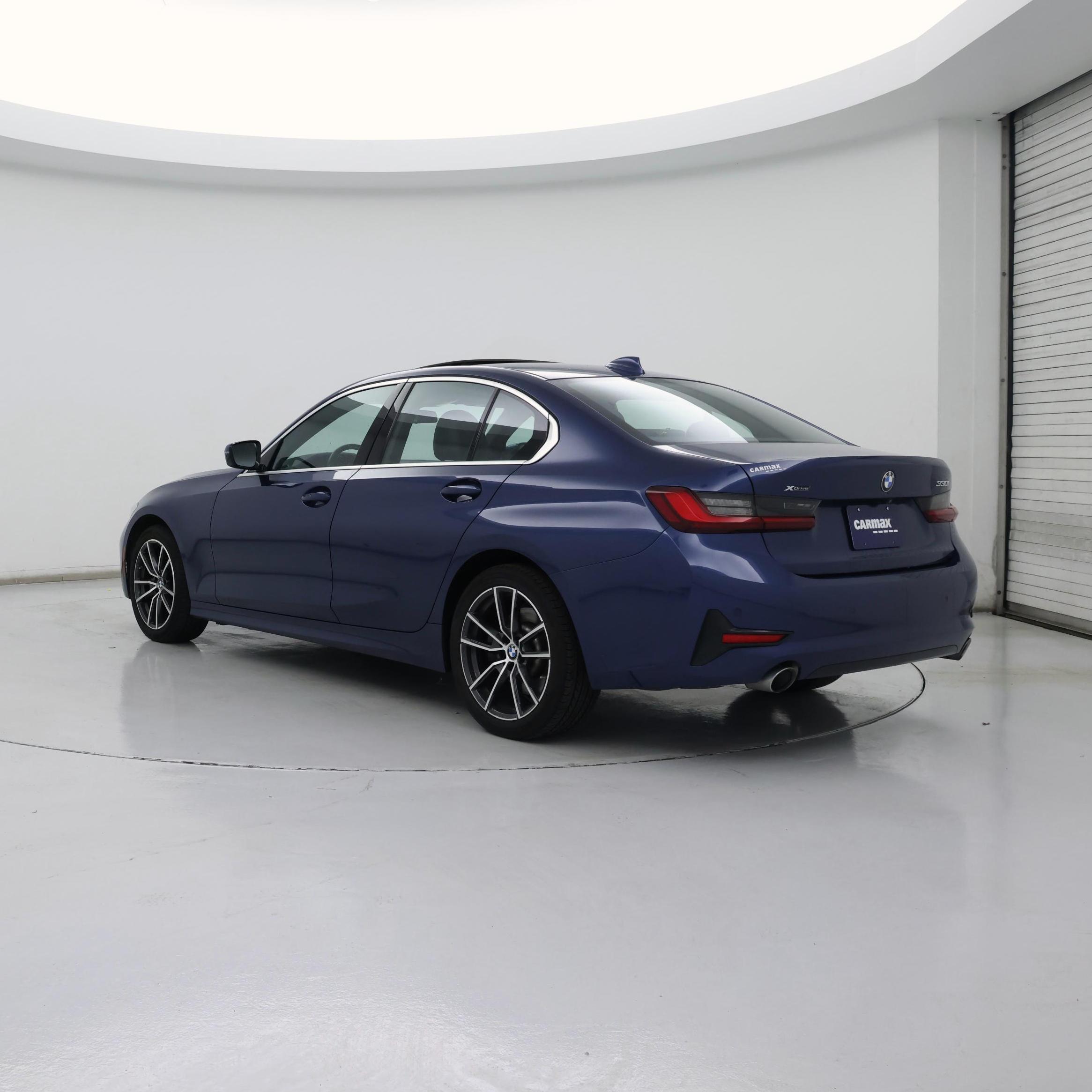 Thumbnail: 2022 BMW 3 Series - 2