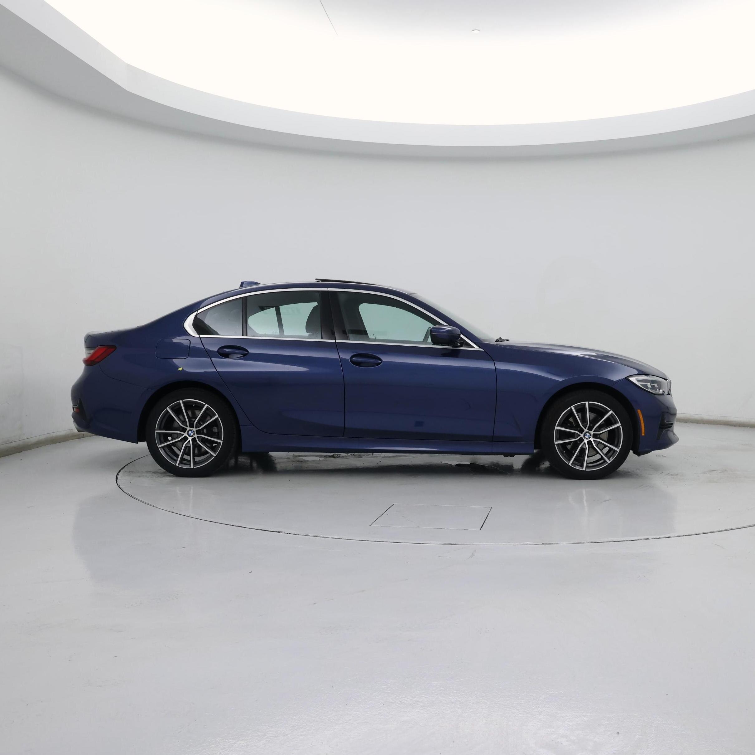 Thumbnail: 2022 BMW 3 Series - 7