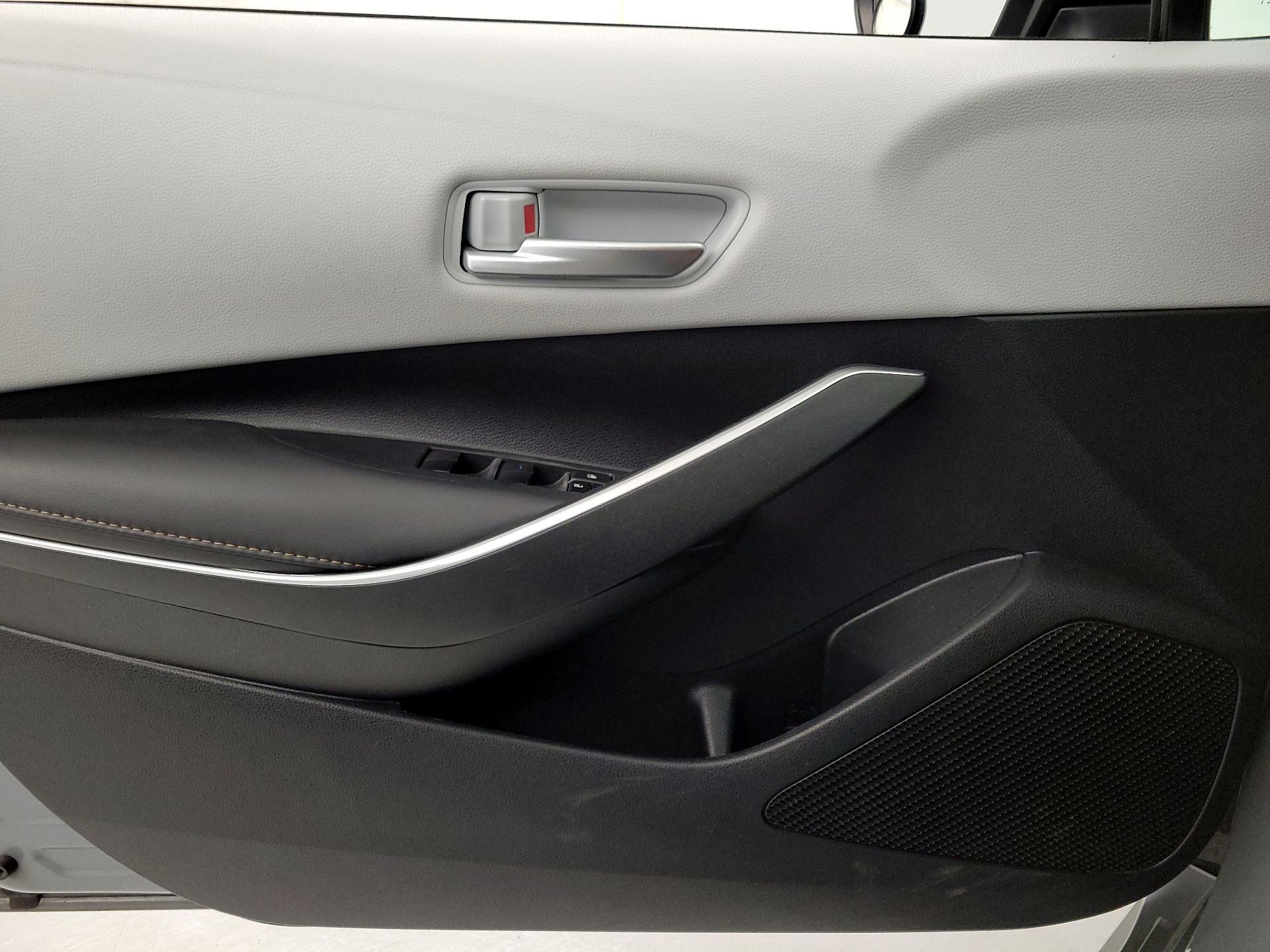 Thumbnail: 2021 Toyota Corolla - 12