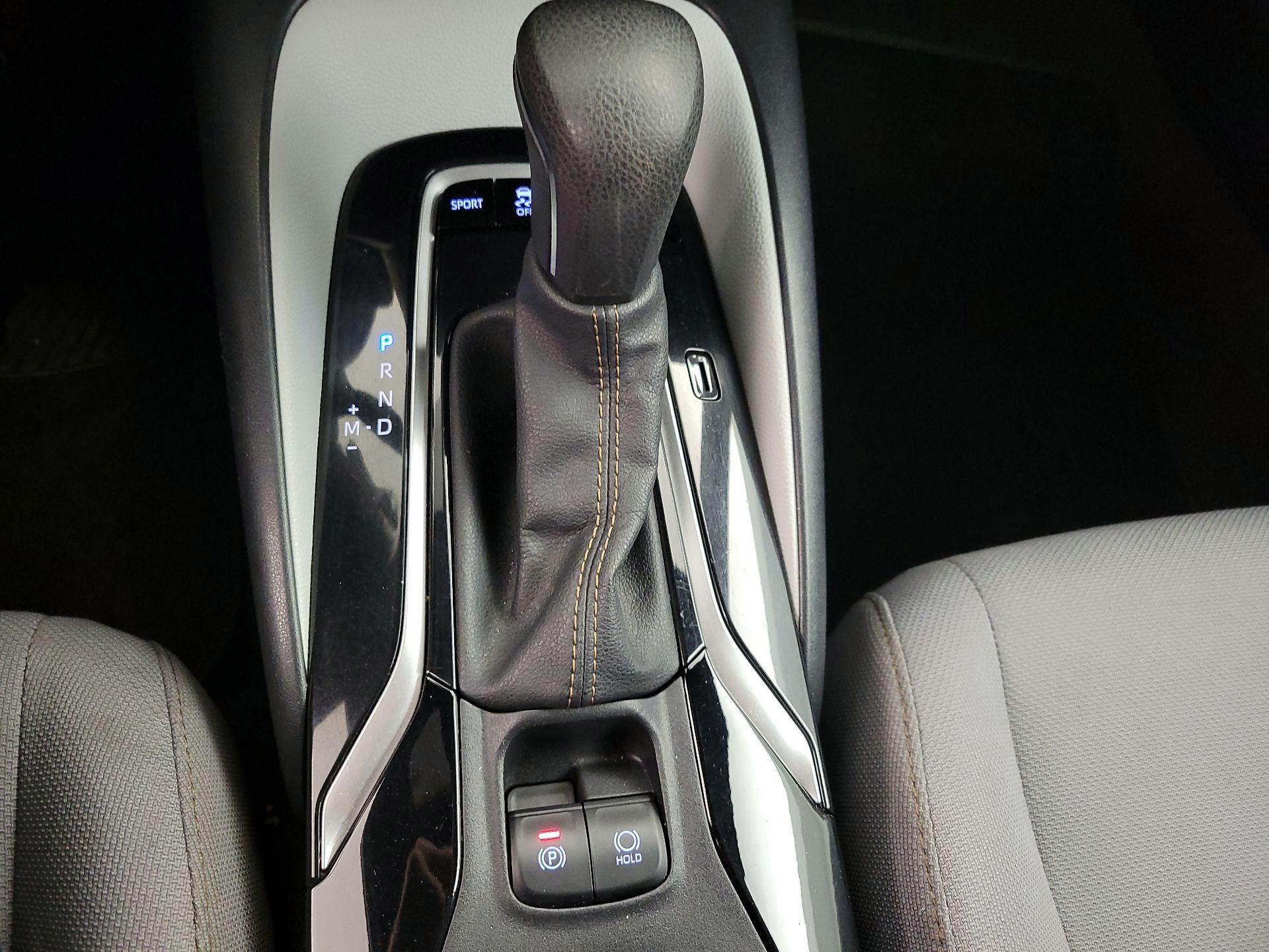 Thumbnail: 2021 Toyota Corolla - 17