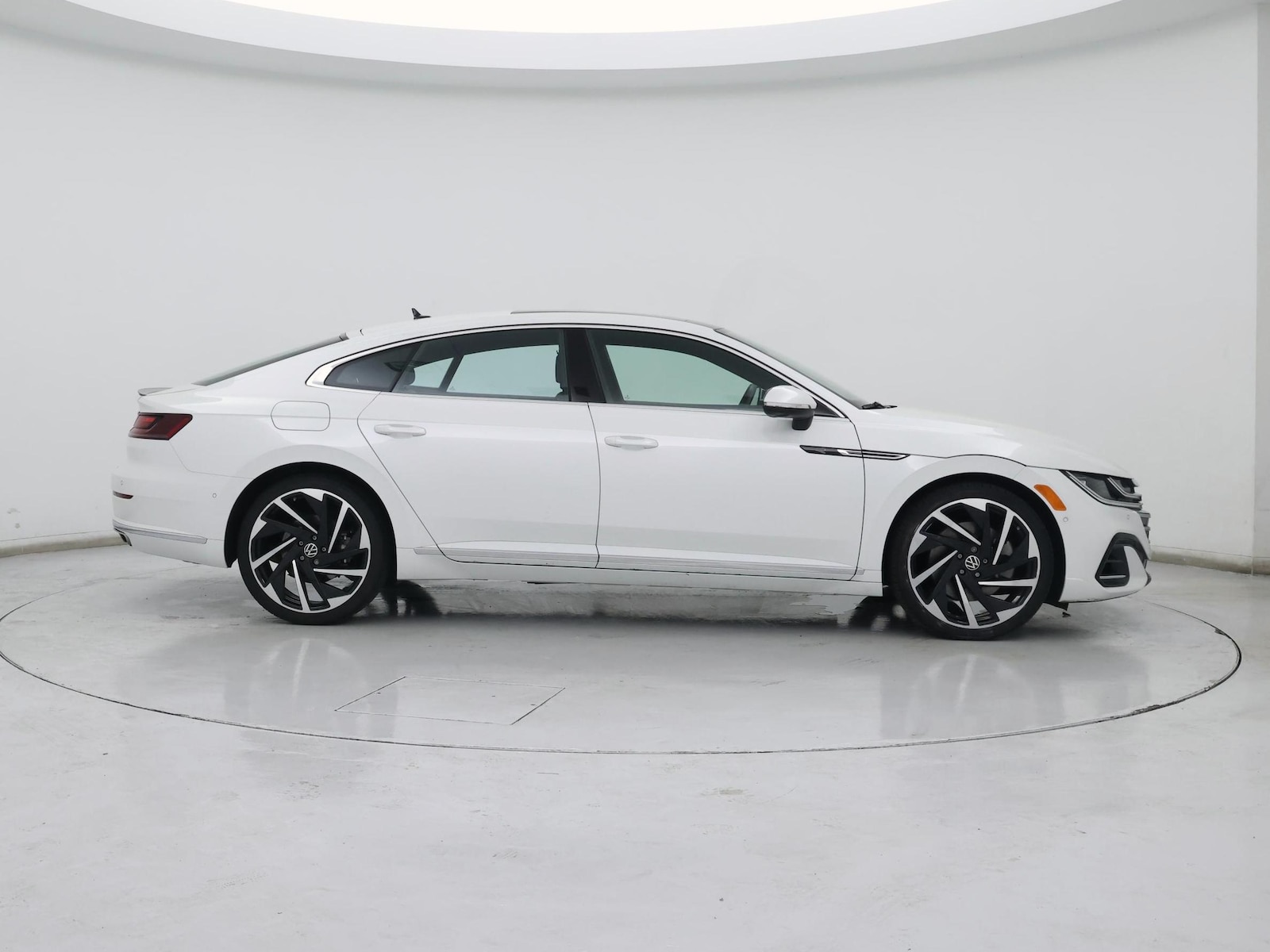 2021 Volkswagen Arteon SEL Premium R-Line - Photo 8