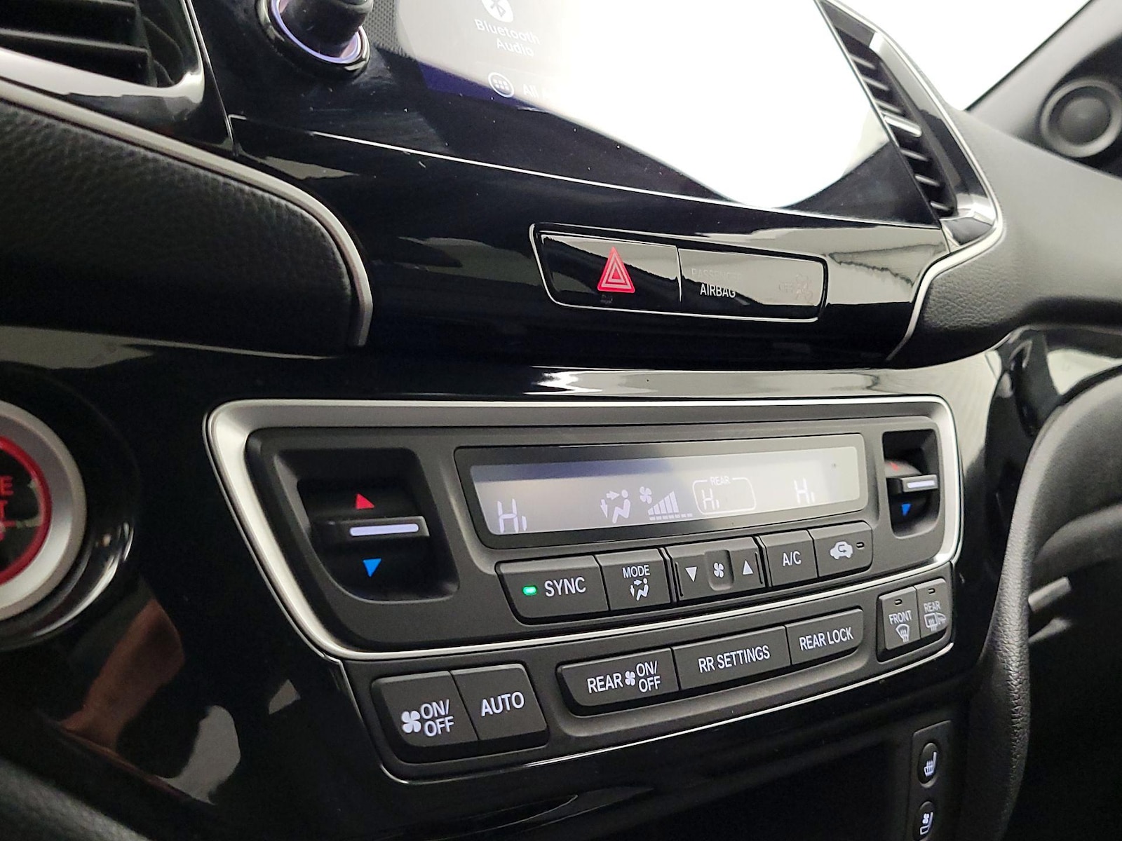 2024 Honda Passport Black Edition - Photo 18