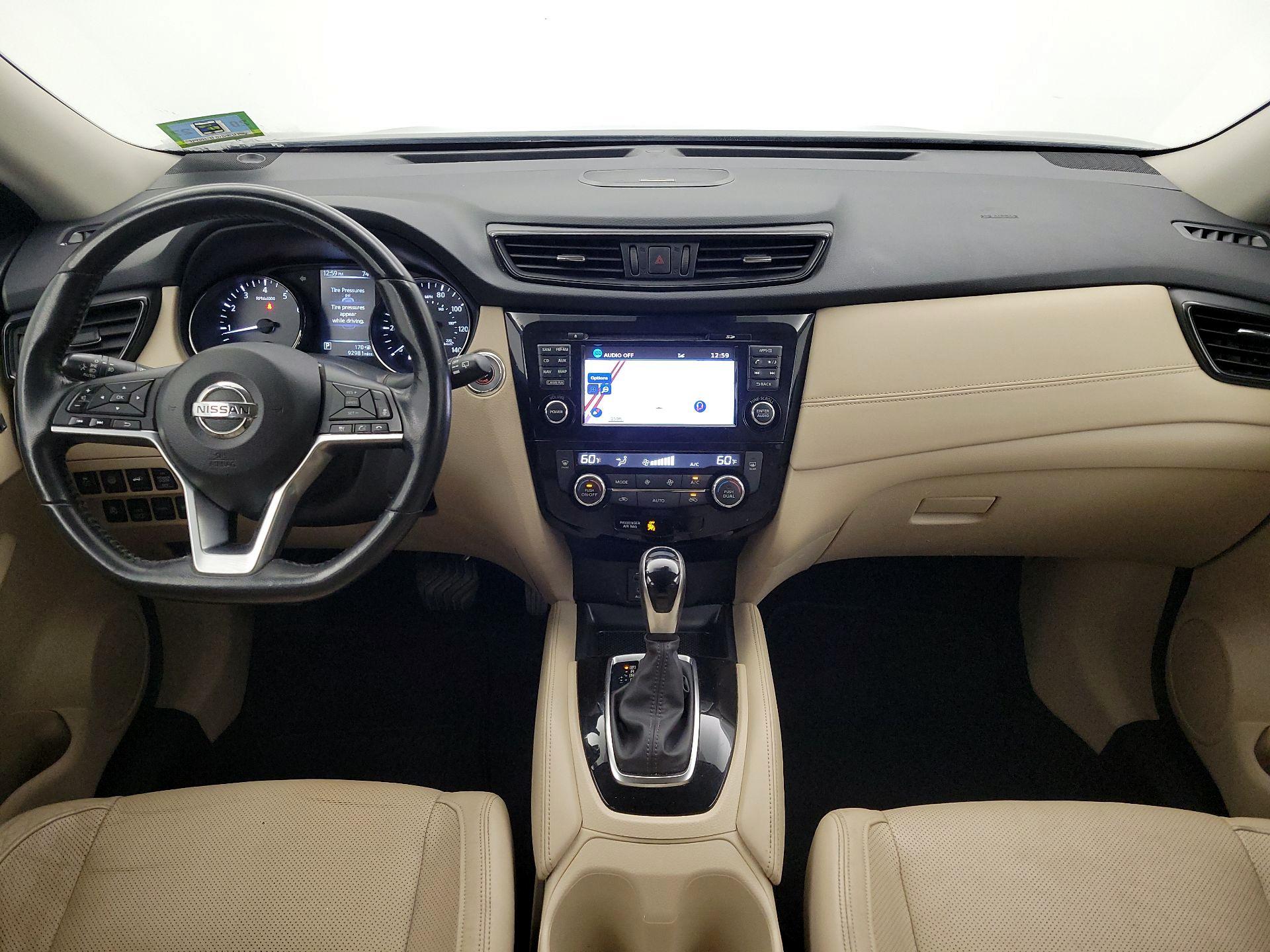 Thumbnail: 2017 Nissan Rogue - 9