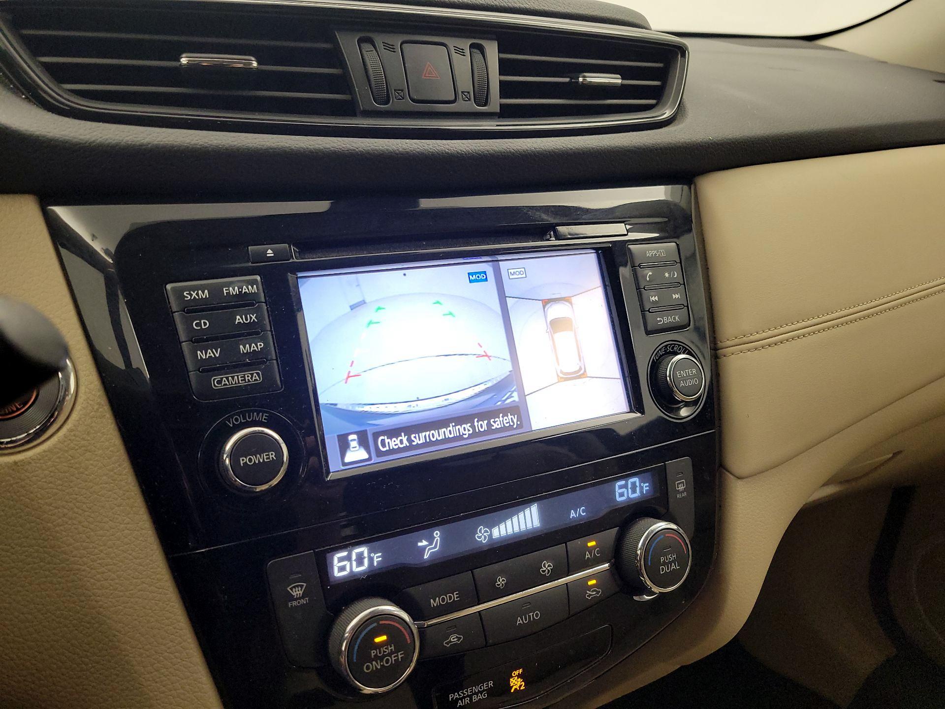 Thumbnail: 2017 Nissan Rogue - 15