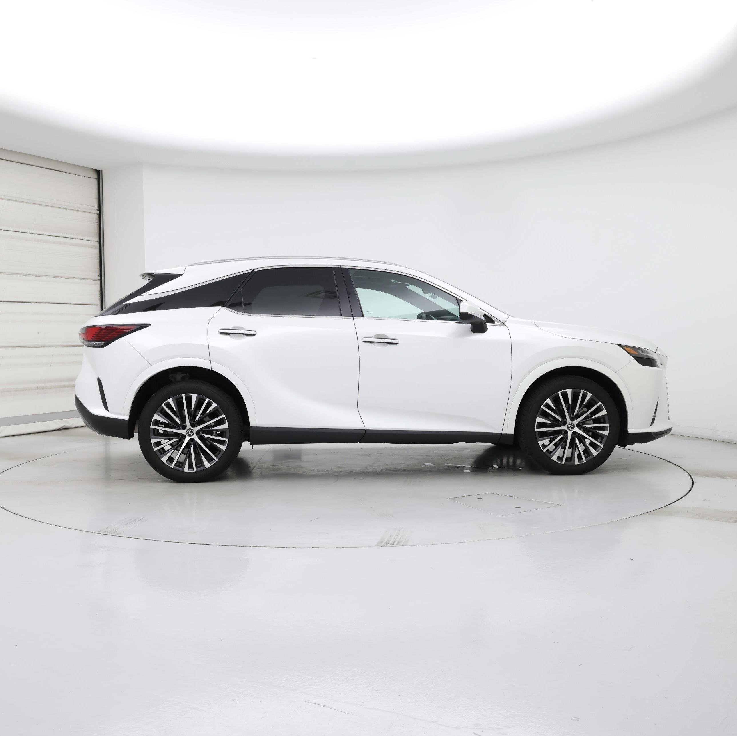 Thumbnail: 2023 Lexus RX - 7