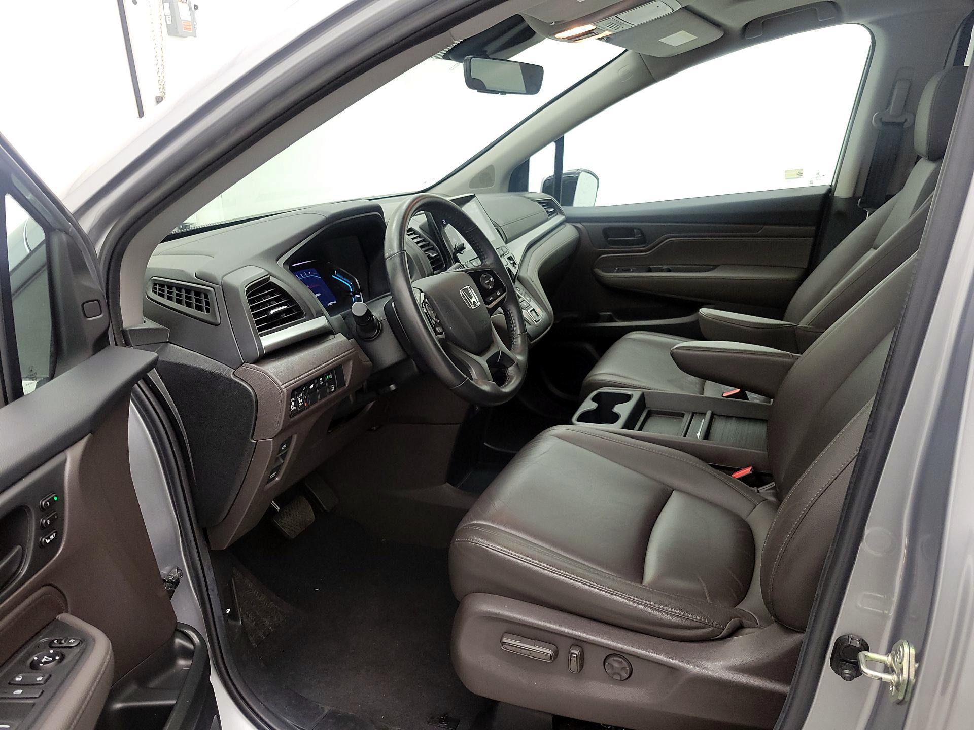 Thumbnail: 2020 Honda Odyssey - 11