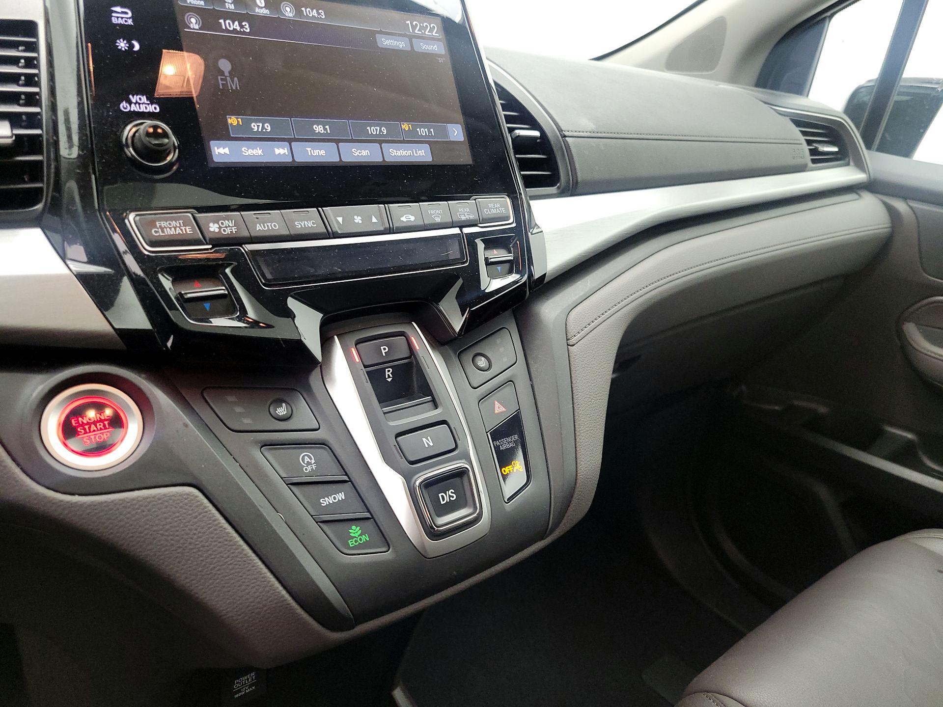 Thumbnail: 2020 Honda Odyssey - 17