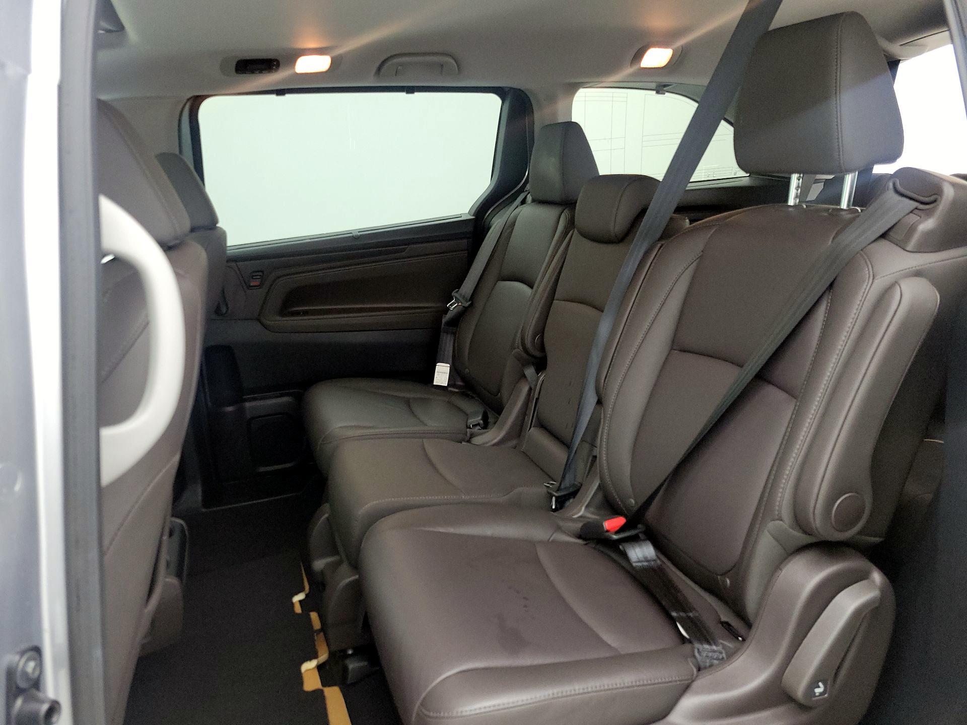 Thumbnail: 2020 Honda Odyssey - 20