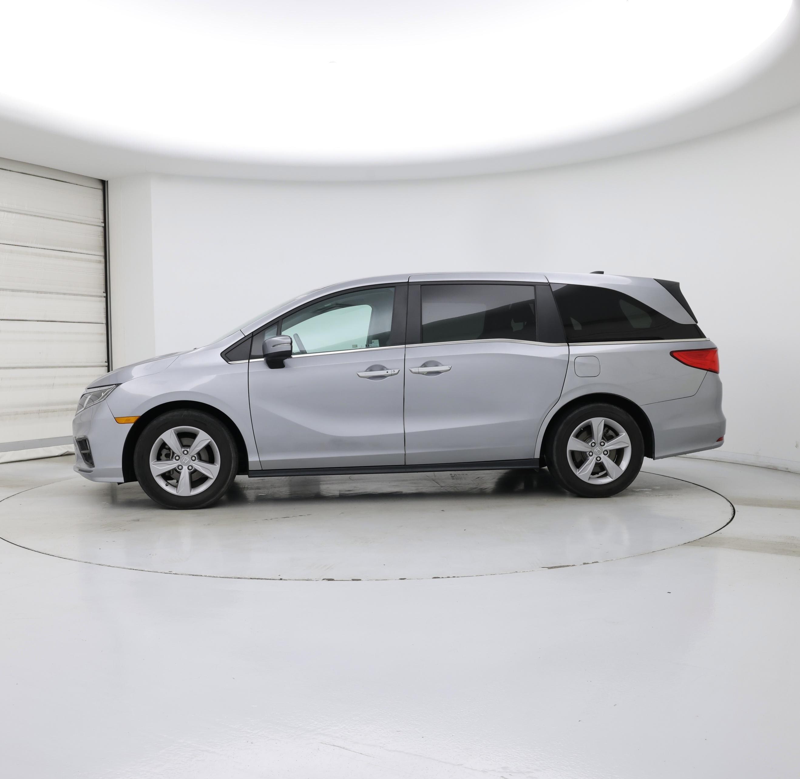 Thumbnail: 2020 Honda Odyssey - 3