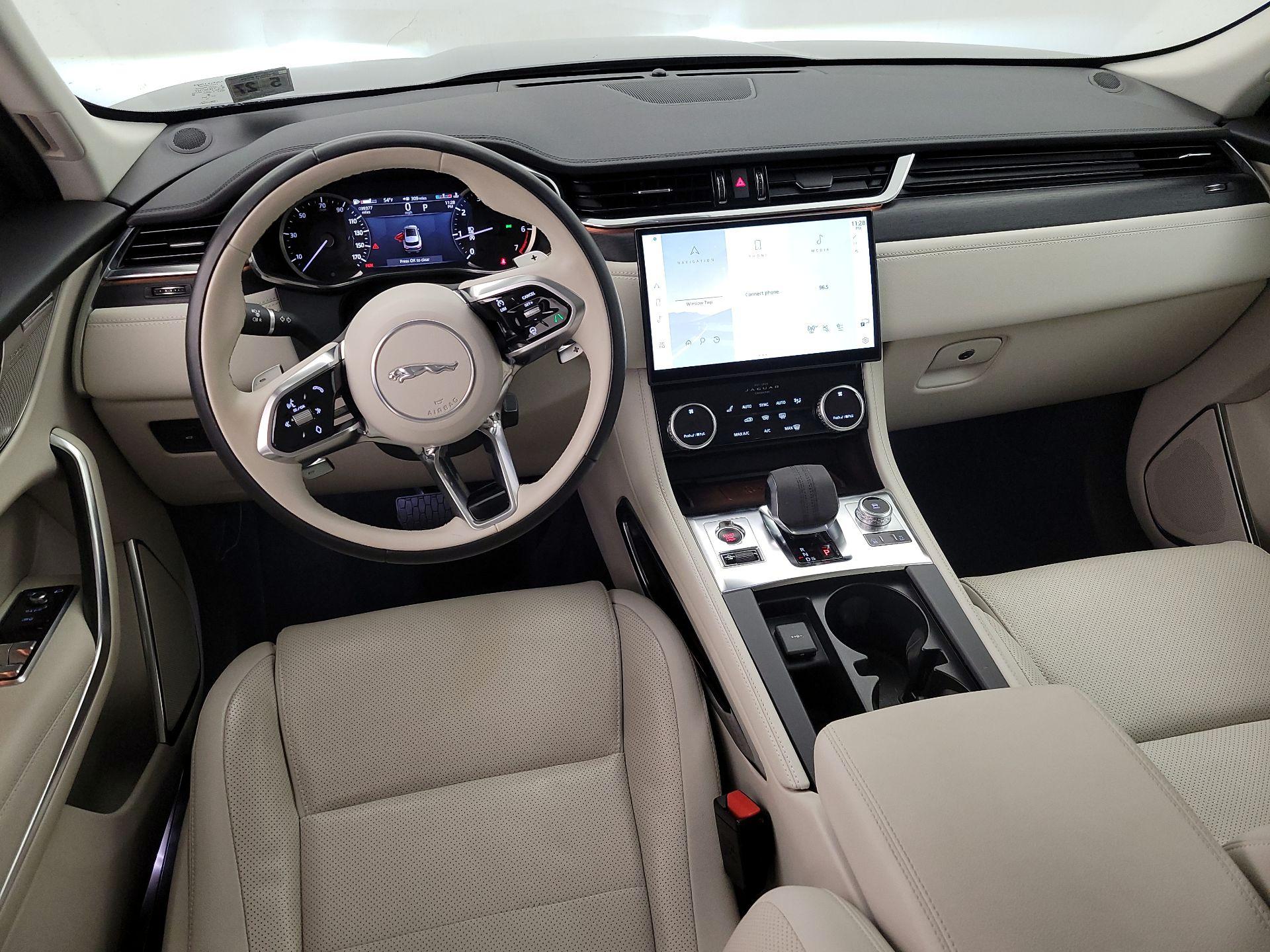Thumbnail: 2022 Jaguar F-Pace - 9