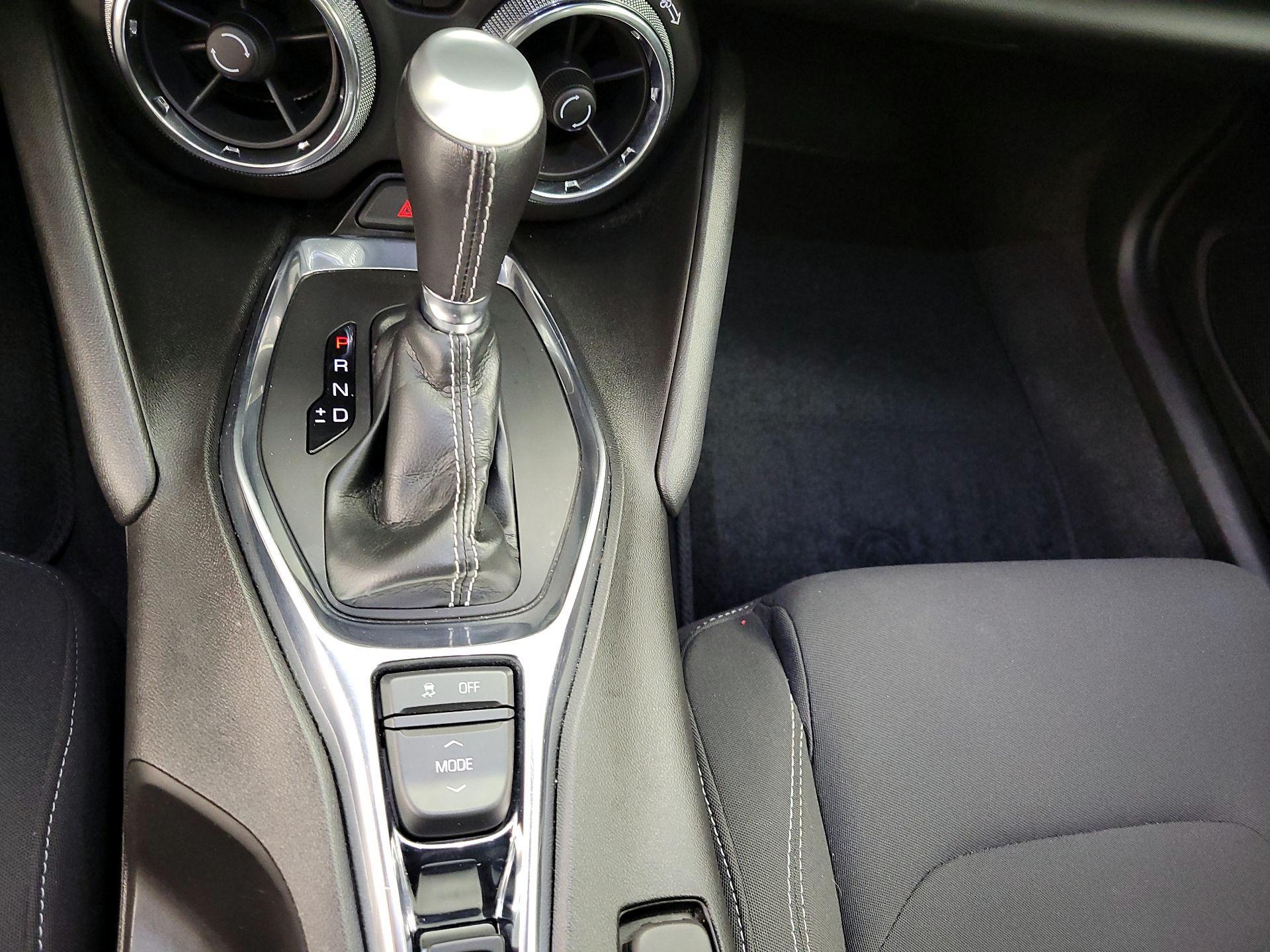 Thumbnail: 2021 Chevrolet Camaro - 17