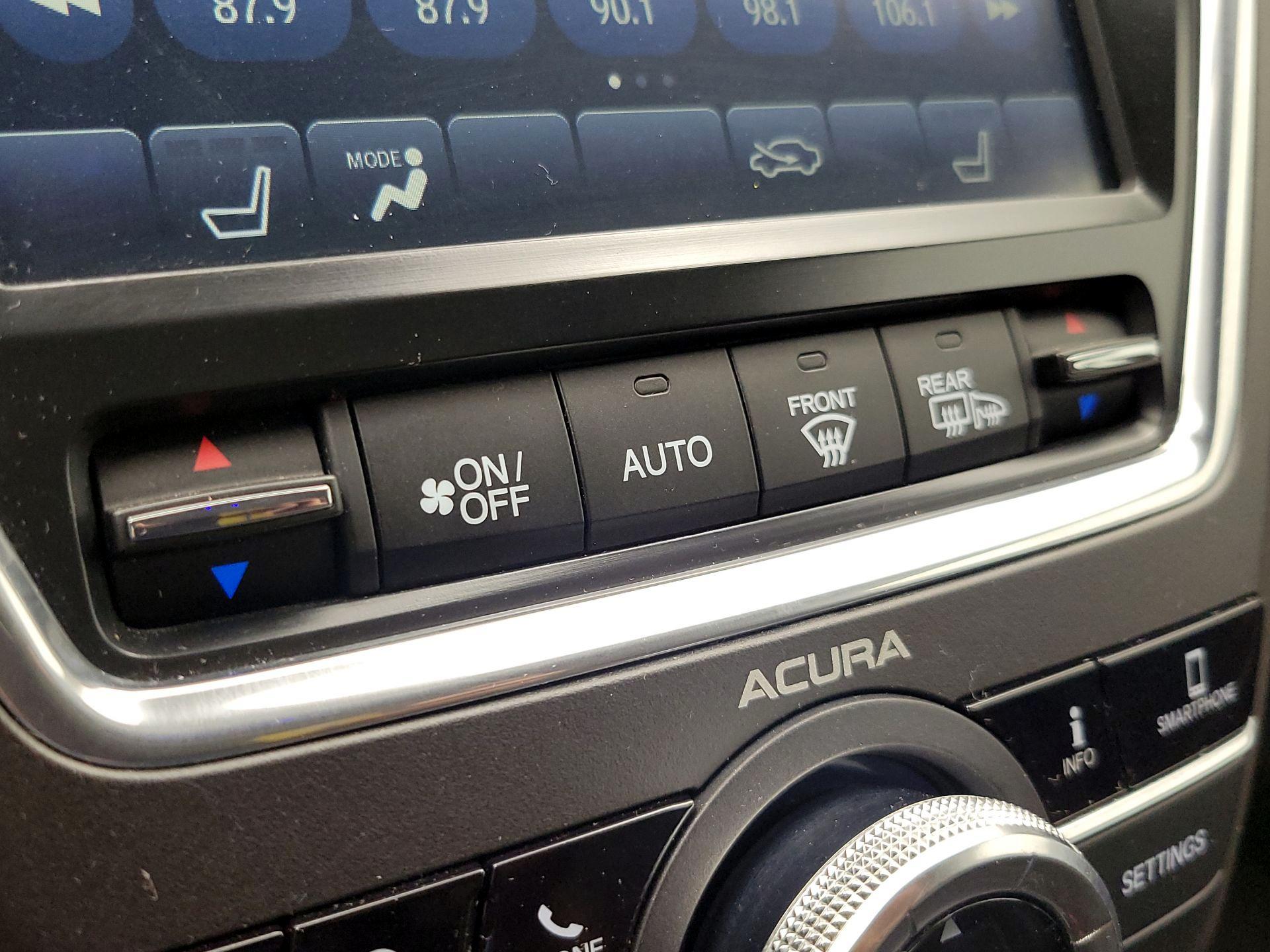 Thumbnail: 2018 Acura MDX - 17