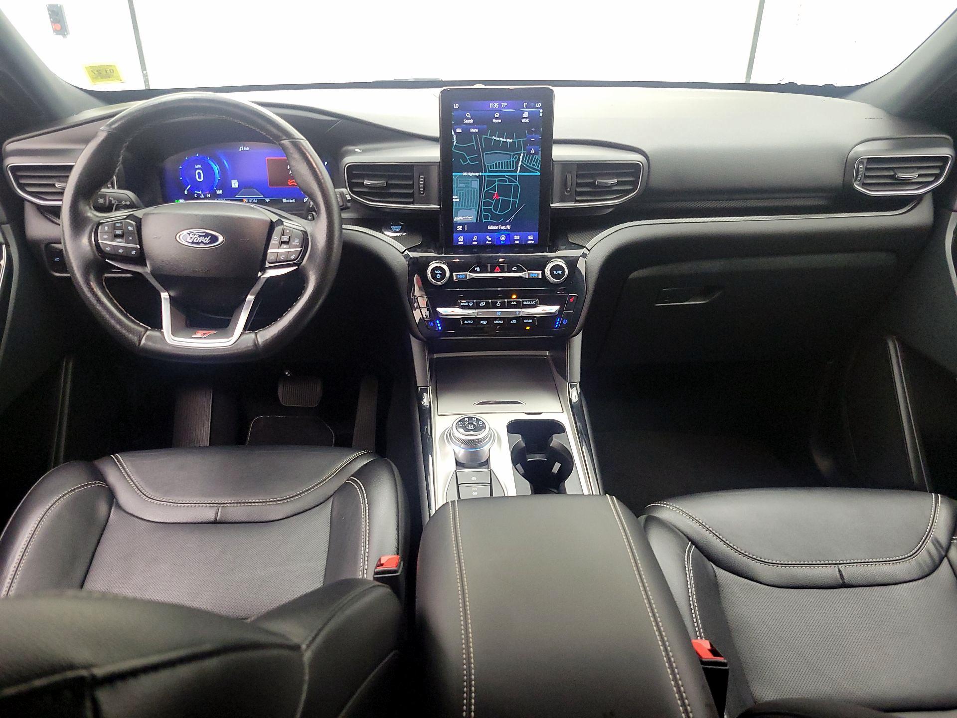 Thumbnail: 2023 Ford Explorer - 9