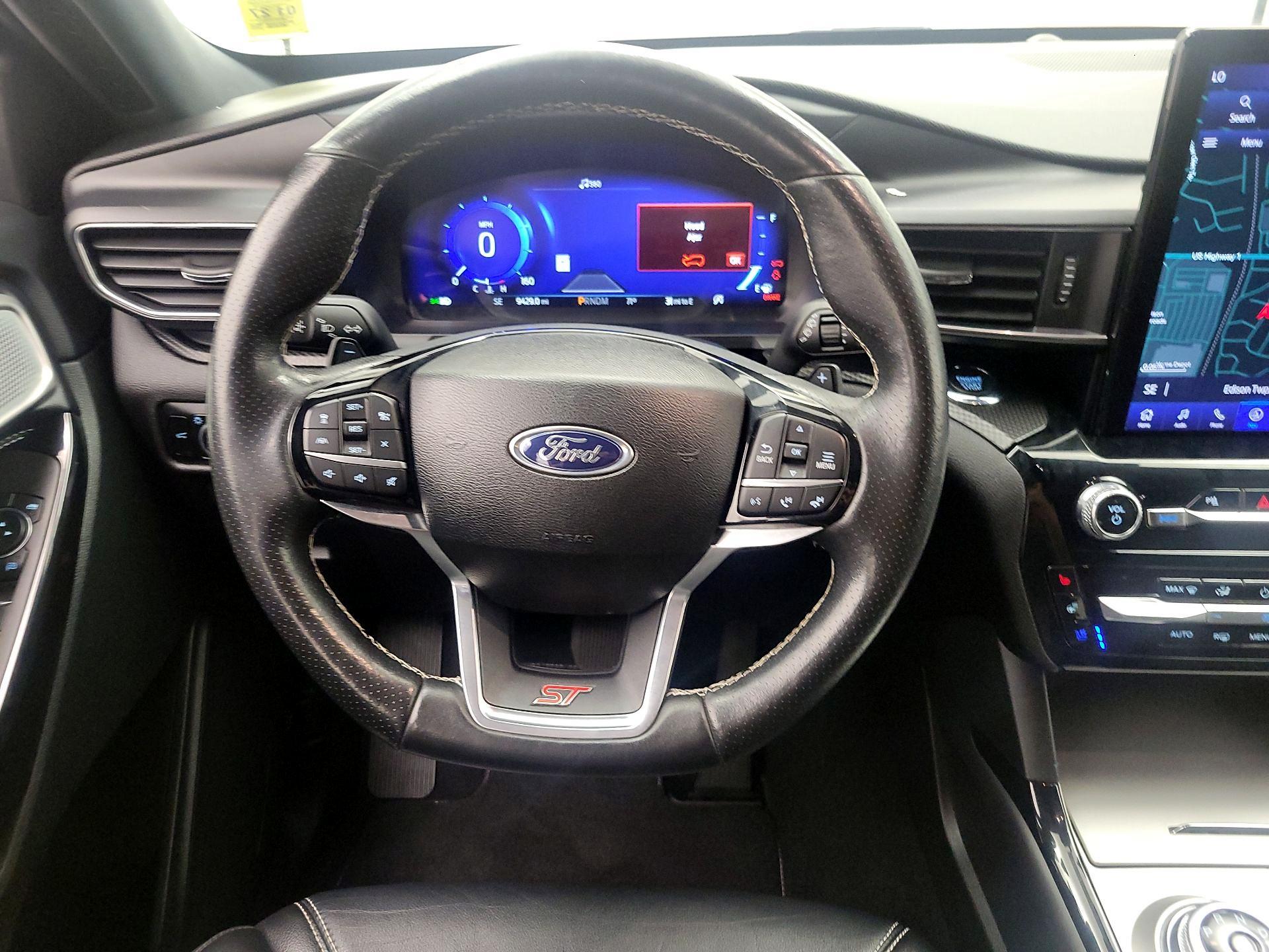 Thumbnail: 2023 Ford Explorer - 10