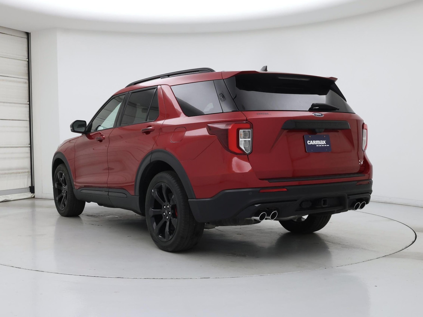 2023 Ford Explorer ST - Photo 3