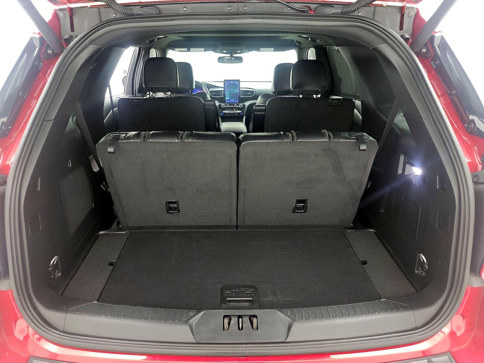 2023 Ford Explorer ST - Photo 24