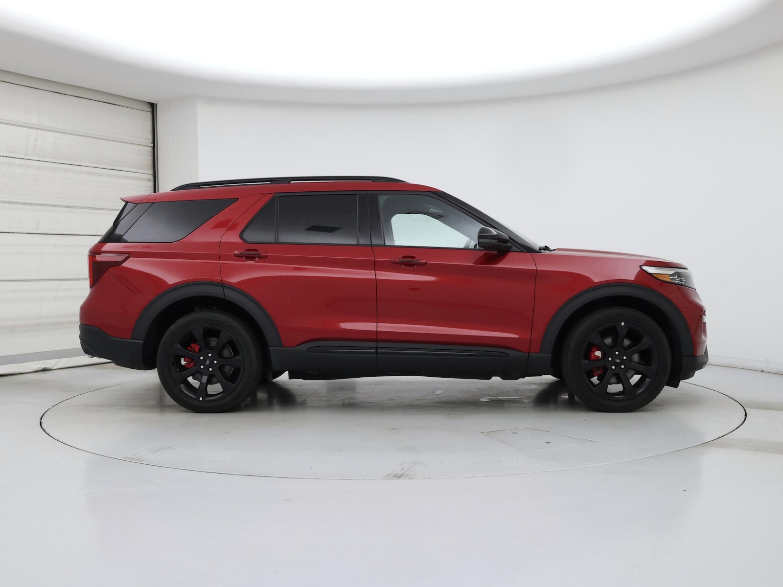 2023 Ford Explorer ST - Photo 8