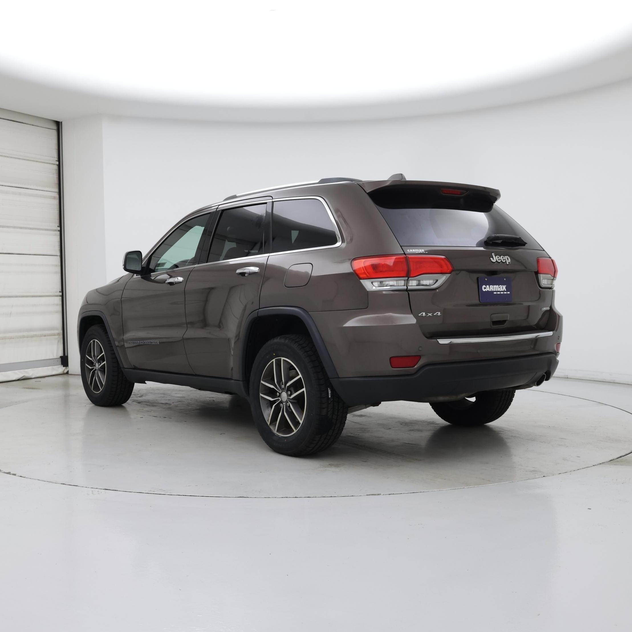 Thumbnail: 2018 Jeep Grand Cherokee - 2