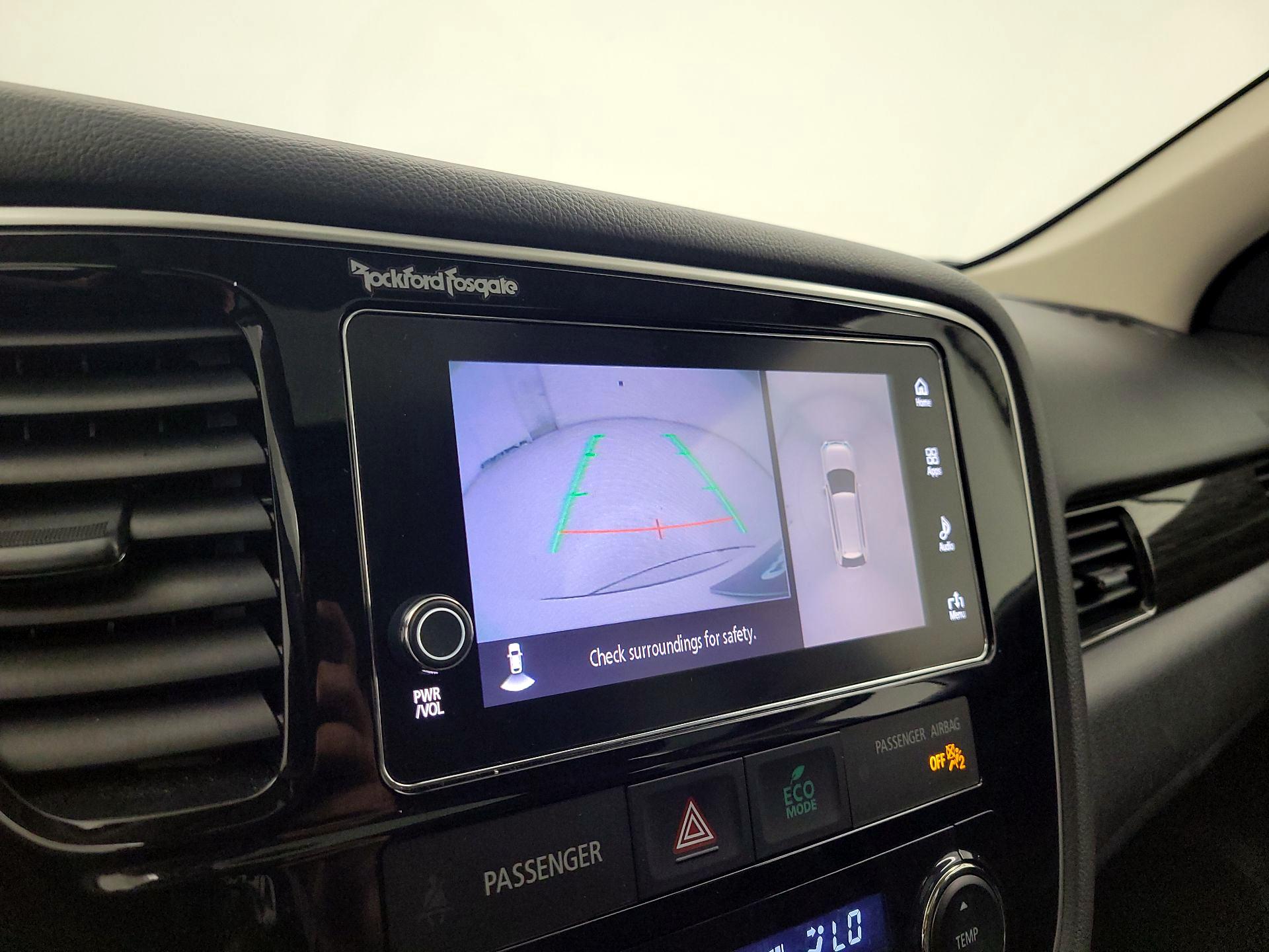 Thumbnail: 2018 Mitsubishi Outlander - 14