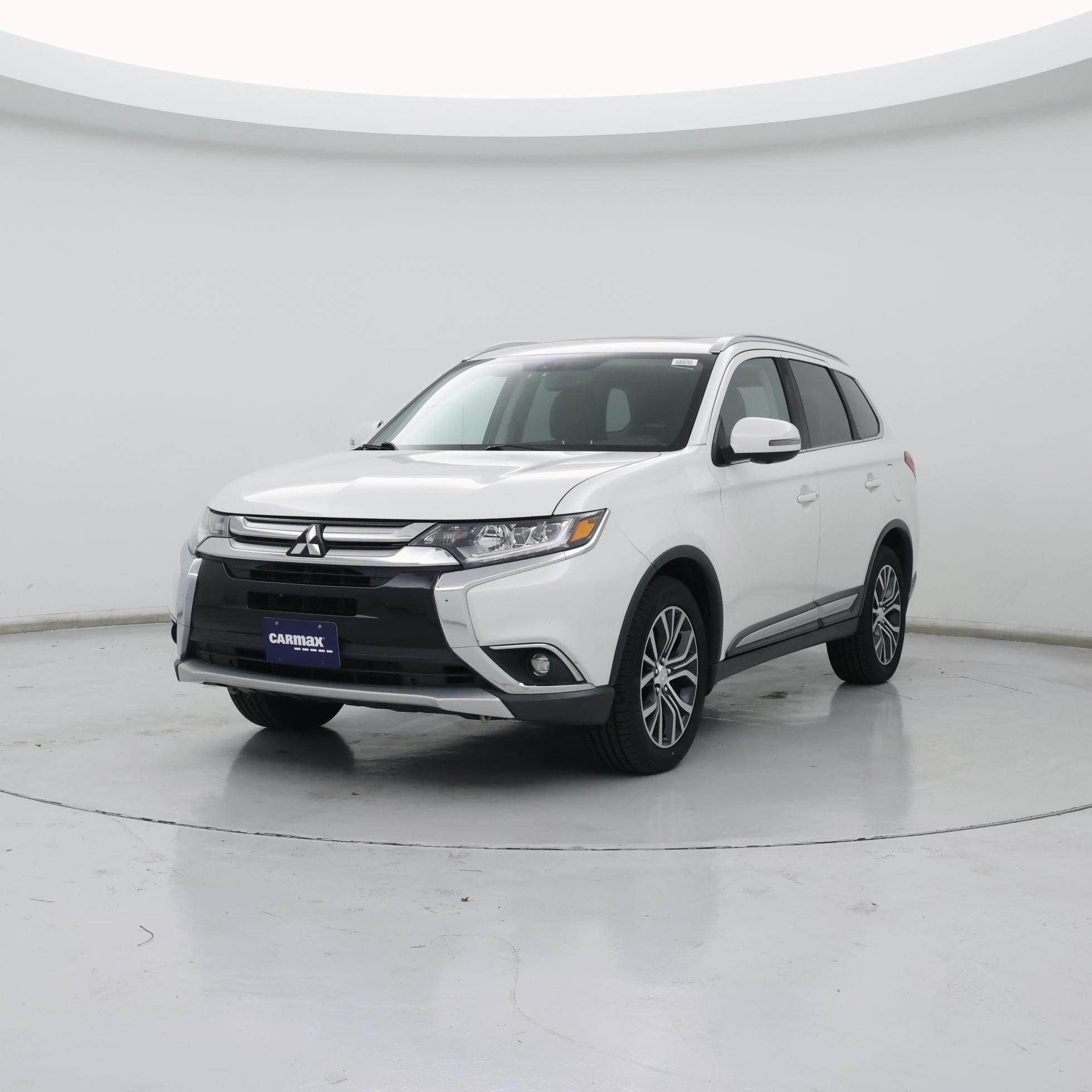 Thumbnail: 2018 Mitsubishi Outlander - 4