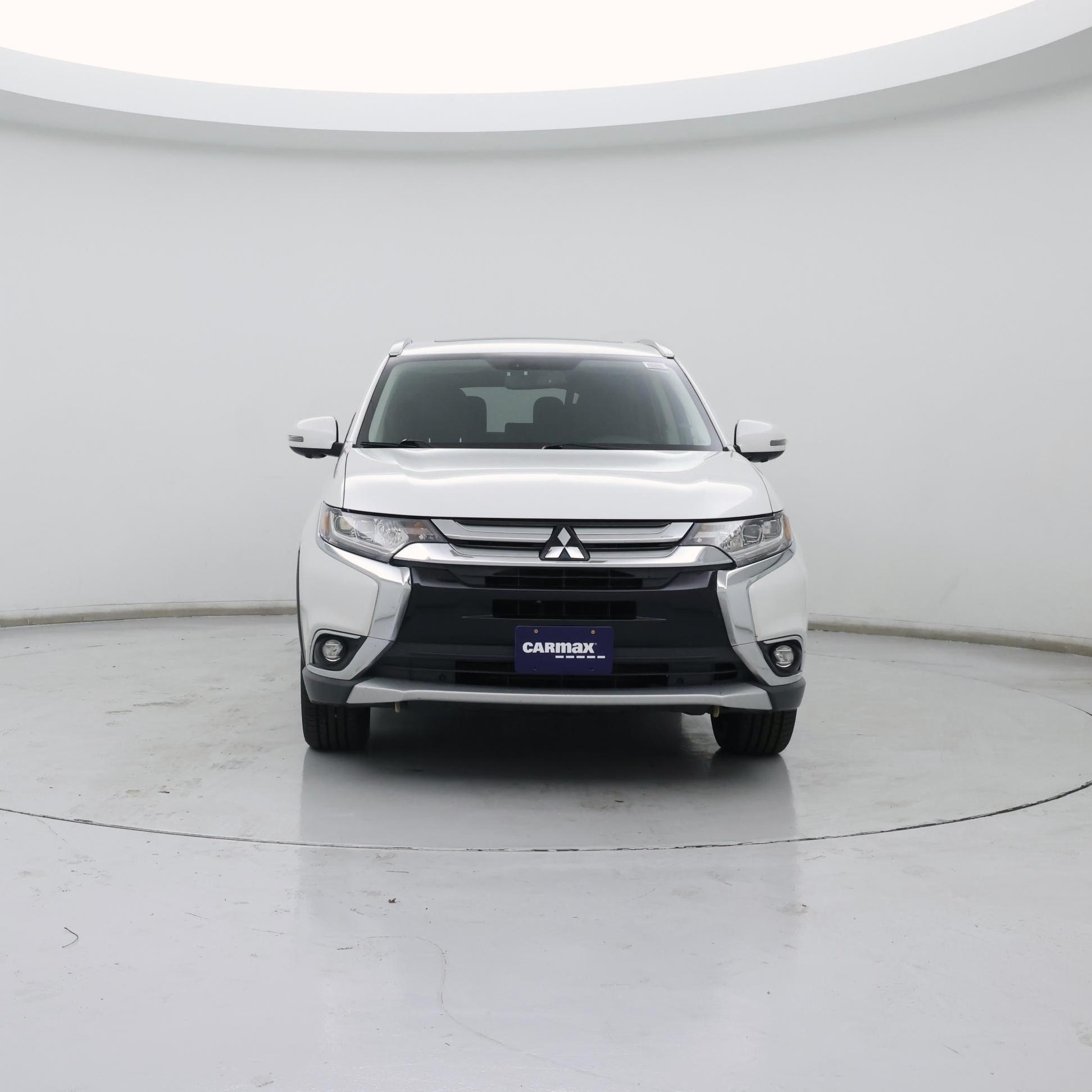 Thumbnail: 2018 Mitsubishi Outlander - 5