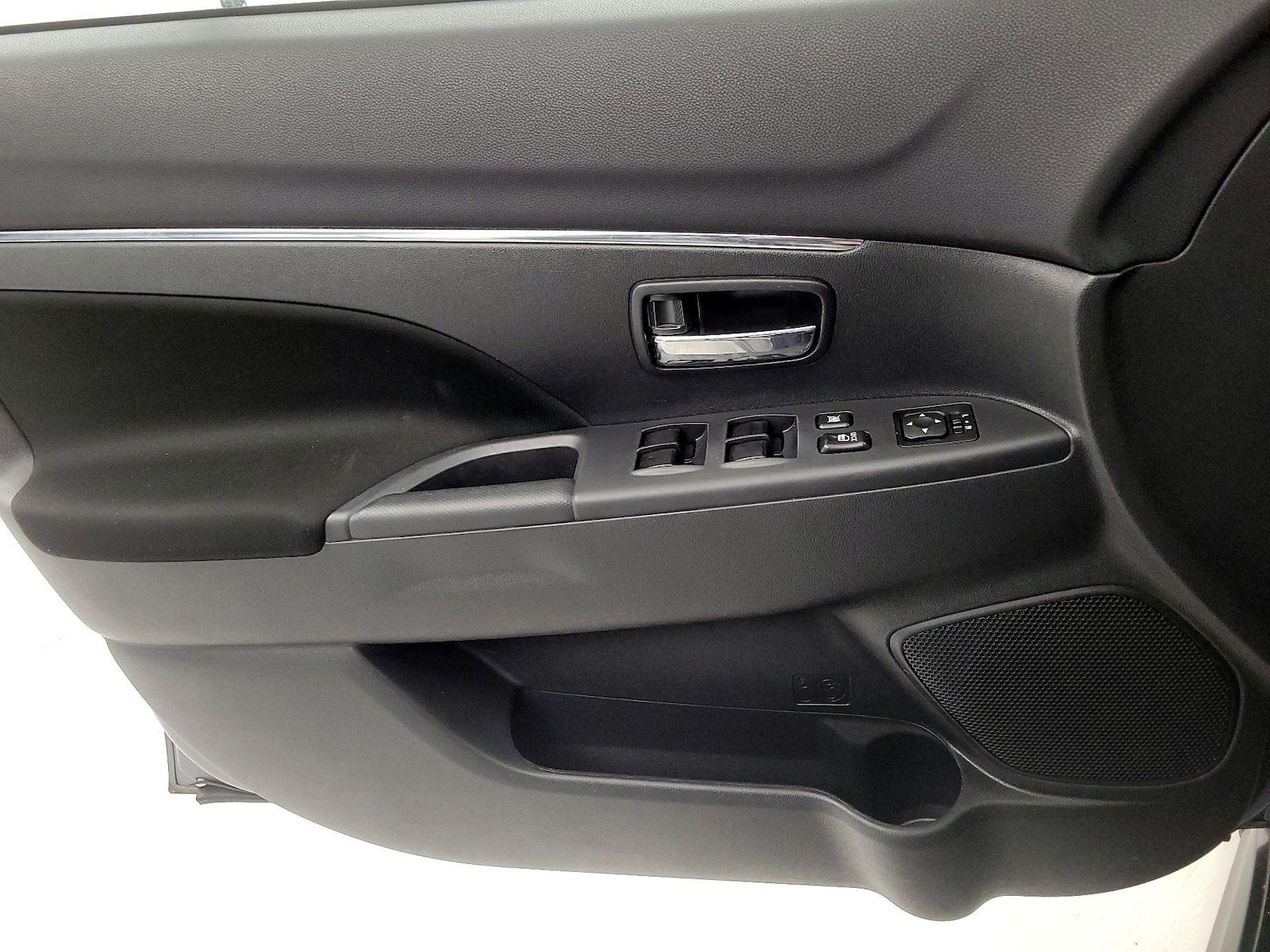 2022 Mitsubishi Outlander Sport LE - Photo 13