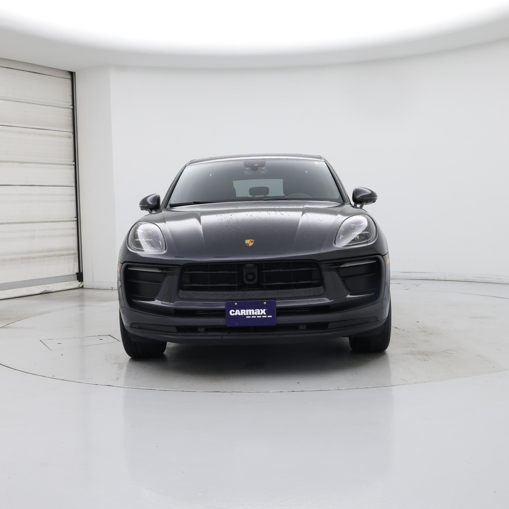 Thumbnail: 2023 Porsche Macan - 5