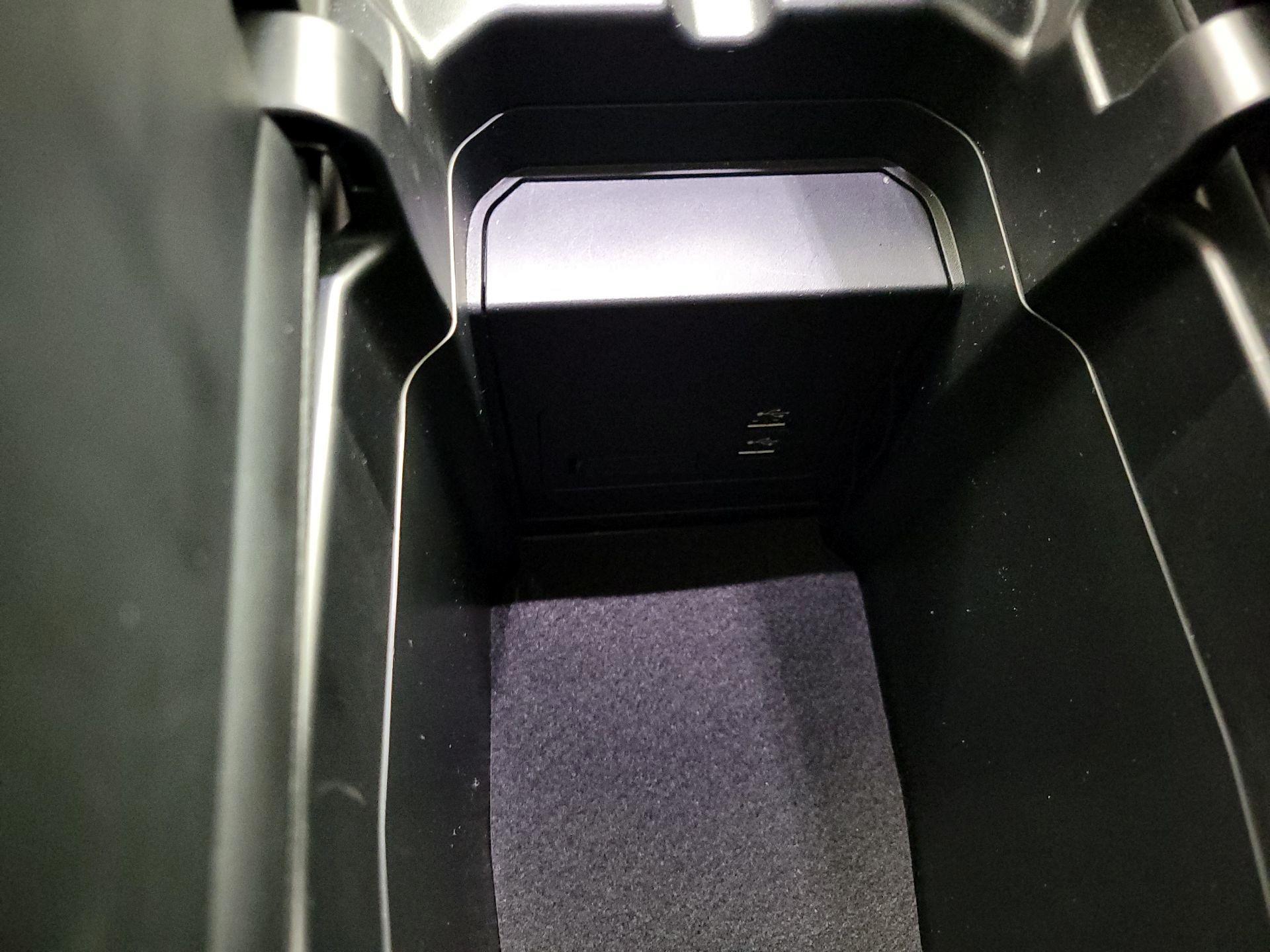 Thumbnail: 2023 Mazda CX-50 - 18